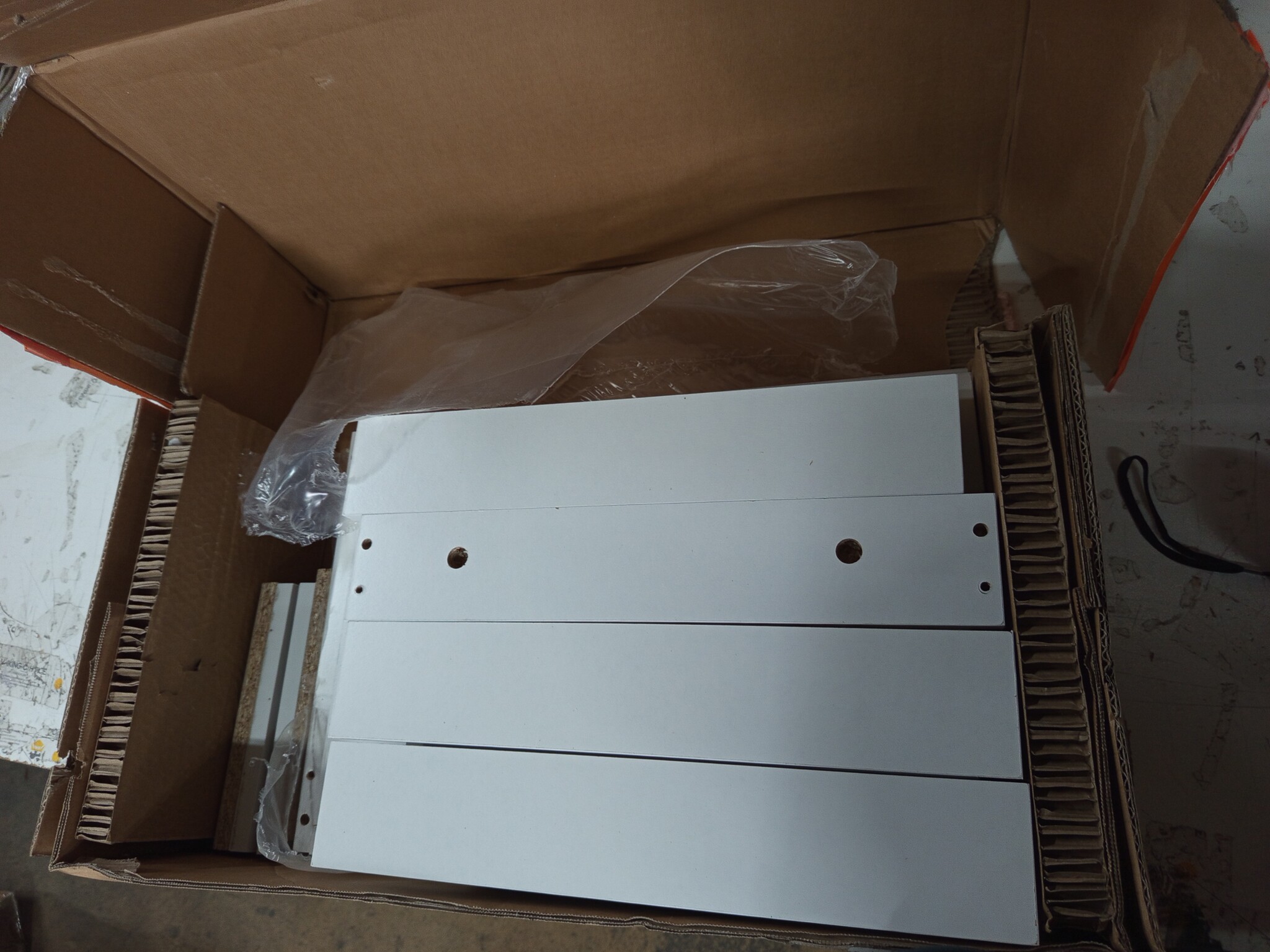 vidaXL Tv-meubel 100x35x40 cm bewerkt hout wit