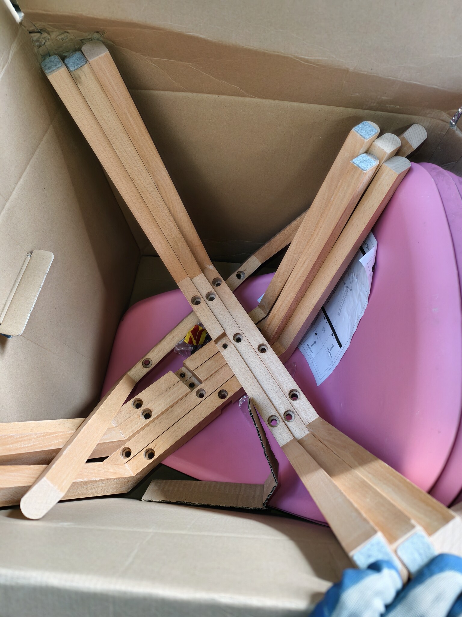 Eetkamerstoelen KITO - set van 4 eettafel stoelen - roze