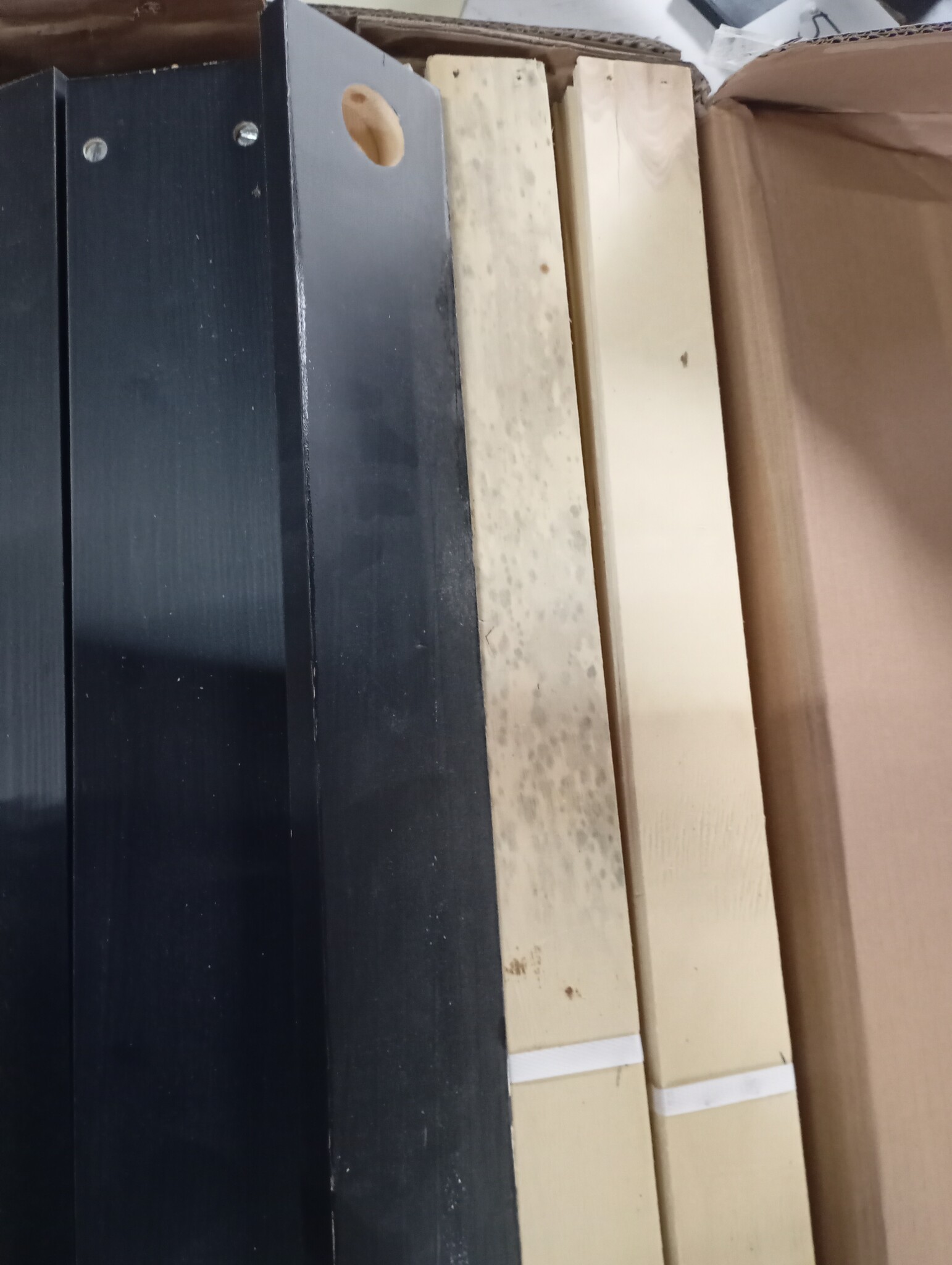 VidaXL Bedframe Grenenhout Zwart (58% Korting)