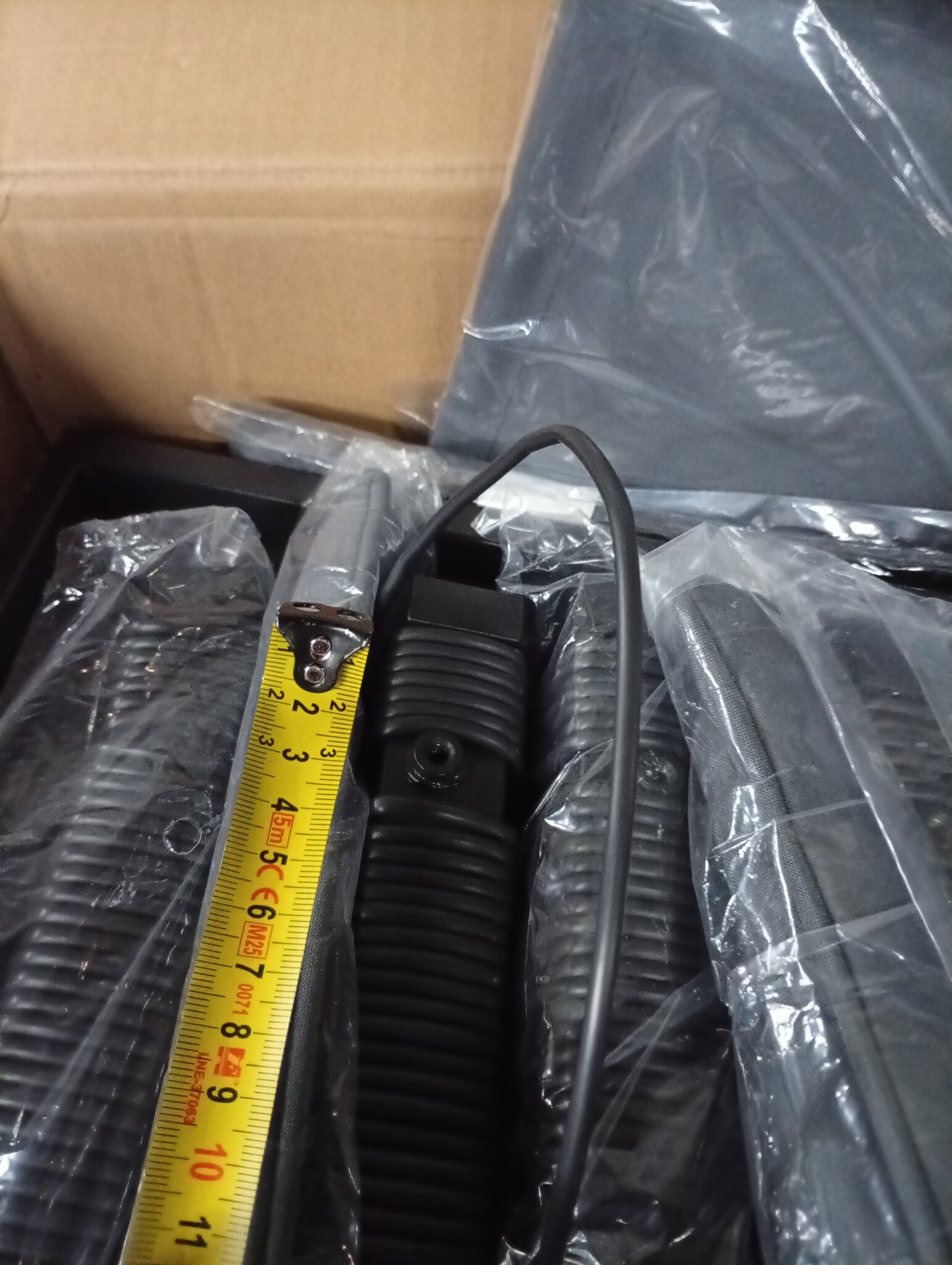 vidaXL Tuinstoelen 4 st met kussens poly rattan zwart