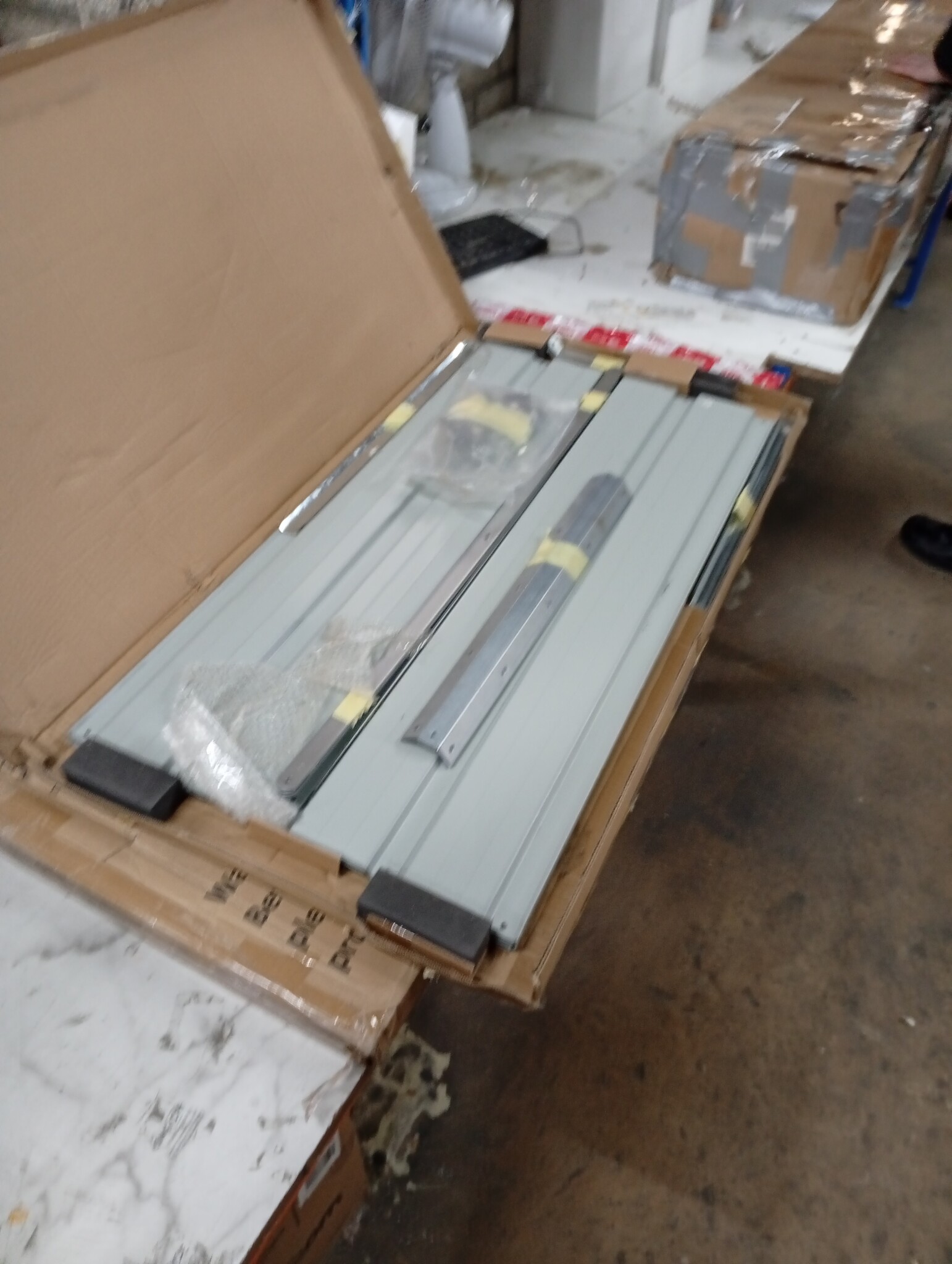 vidaXL Plantenbak verhoogd 240x80x45 cm gegalvaniseerd staal bruin