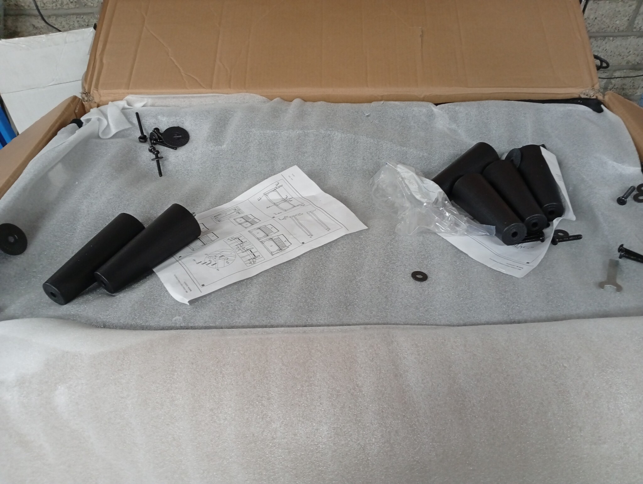 vidaXL Slaapbank Fluweel Zwart 2-zits - 59% Korting!