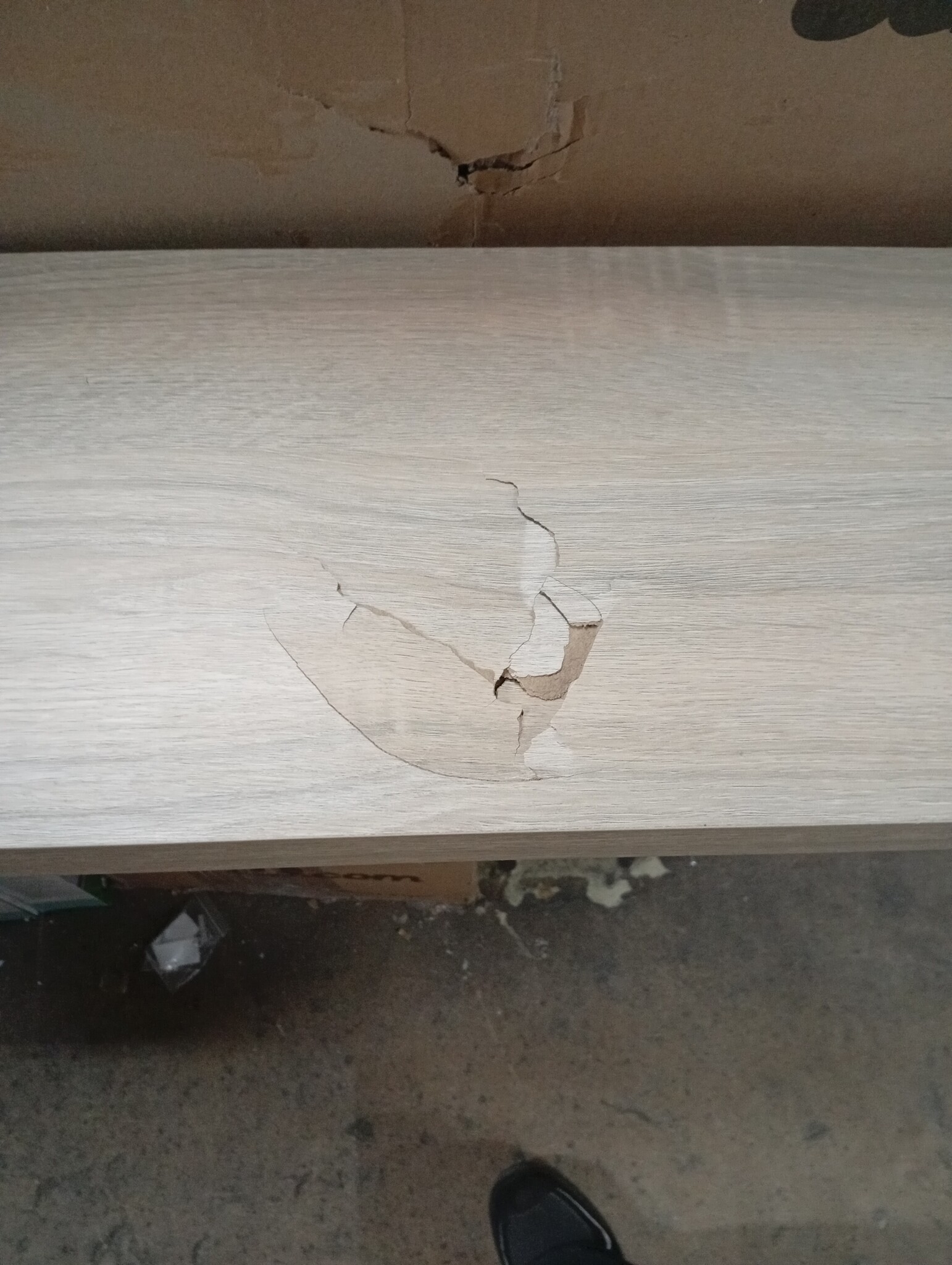 vidaXL Wandschappen zwevend 2 st 120x23,5x3,8 cm MDF eikenkleurig