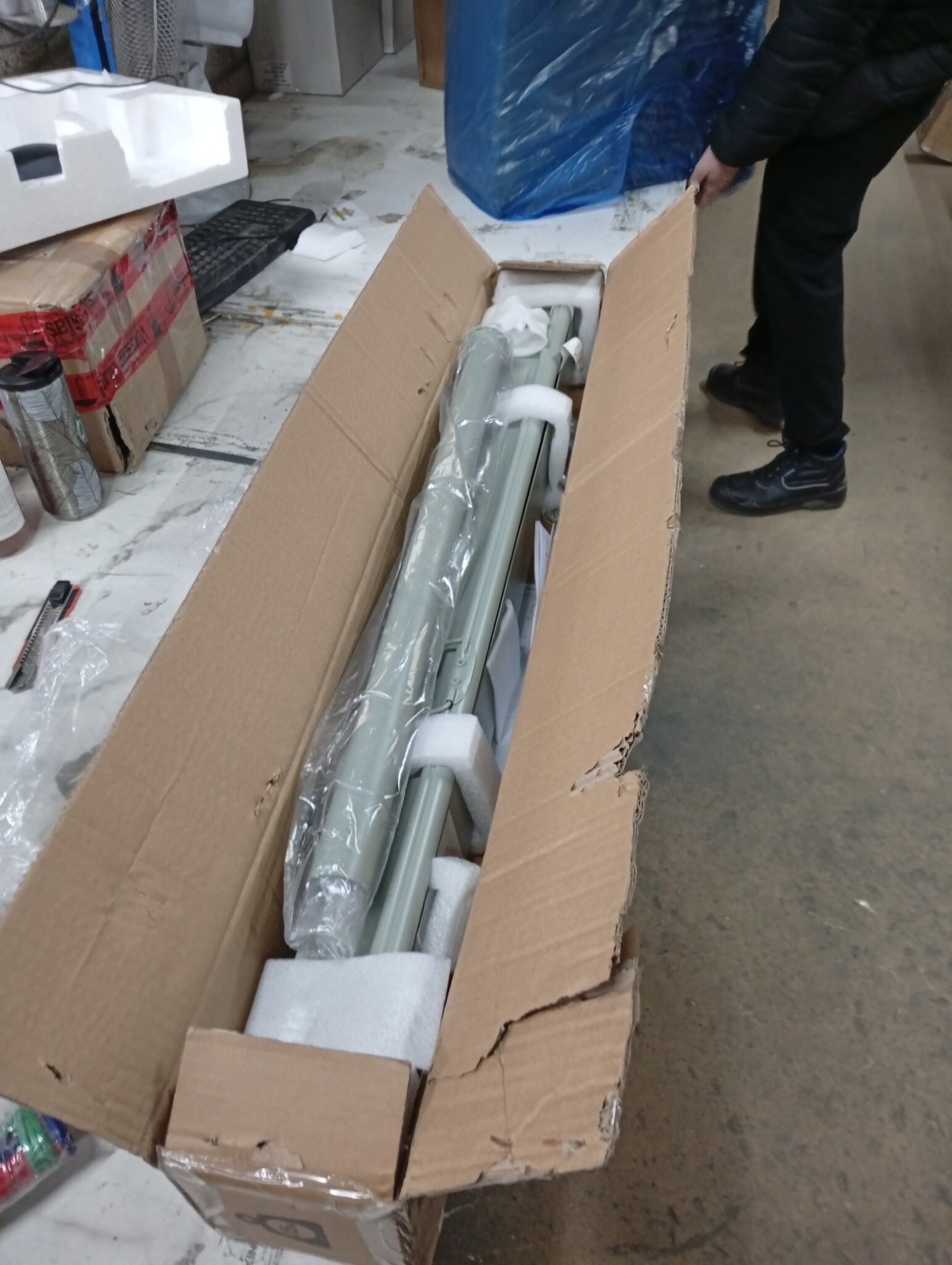 vidaXL Tuinscherm uittrekbaar 100x300 cm crème