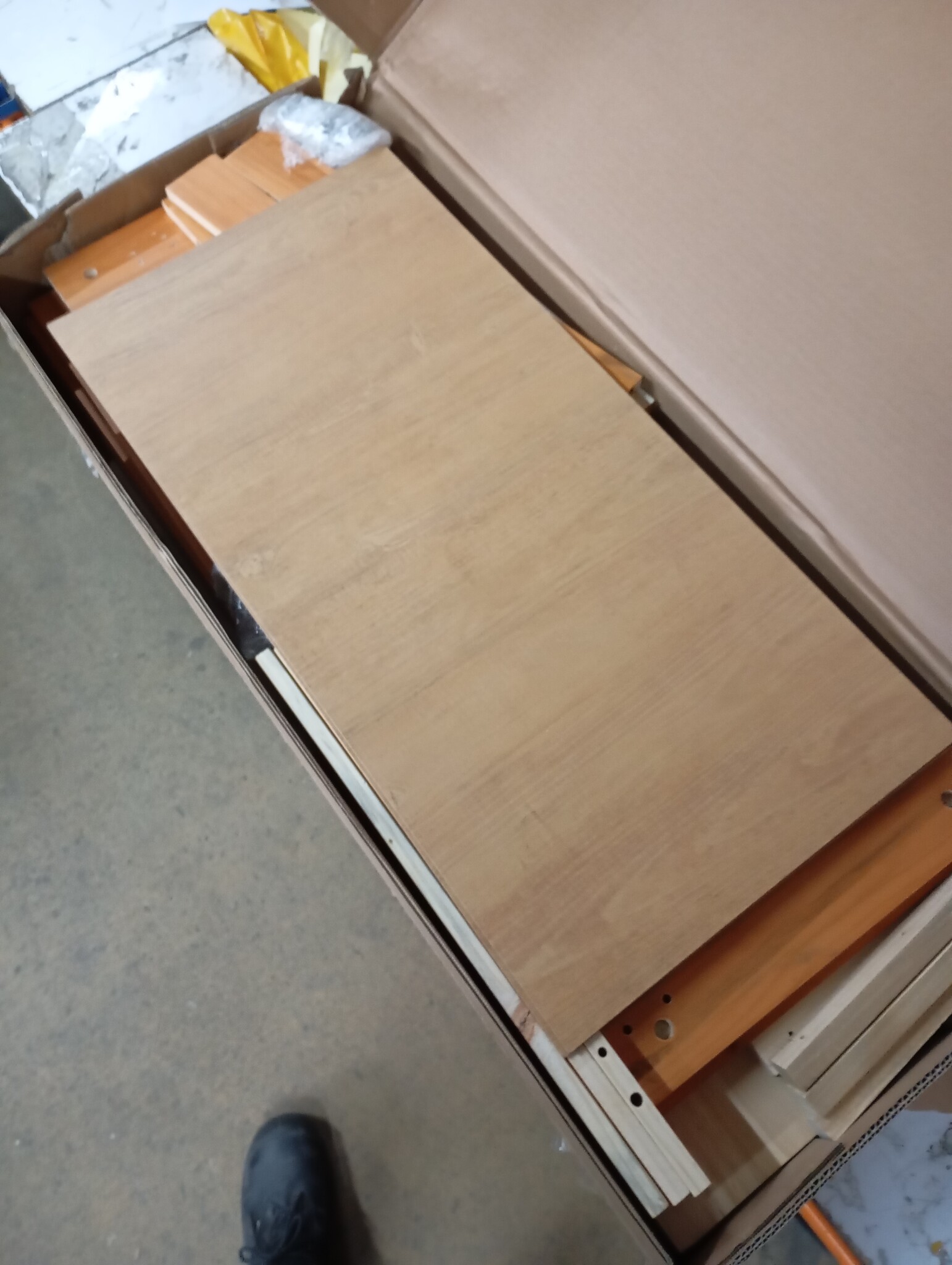 VidaXL TV-meubel Grenenhout Wasbruin - 140cm (54% korting)