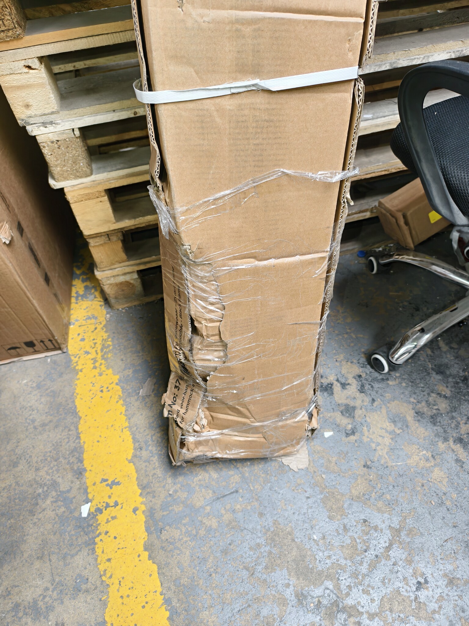 2-in-1 Hangmat & Hangstoel Standaard - Zwart (38% Korting)