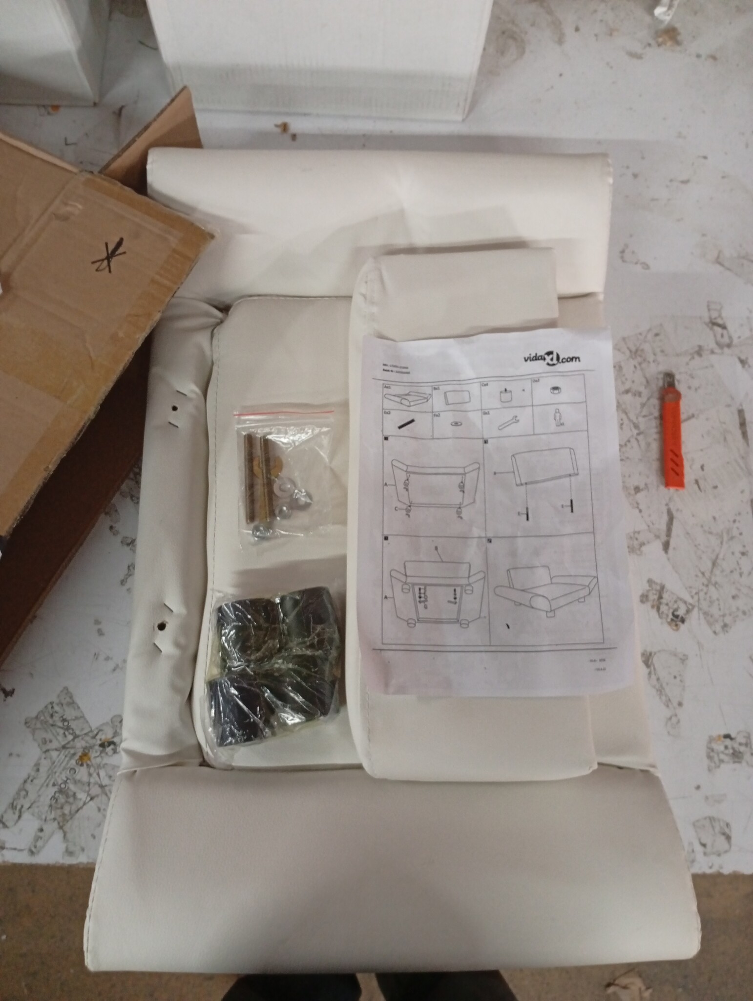 vidaXL Hondenmand 70x45x28 cm kunstleer crèmekleurig