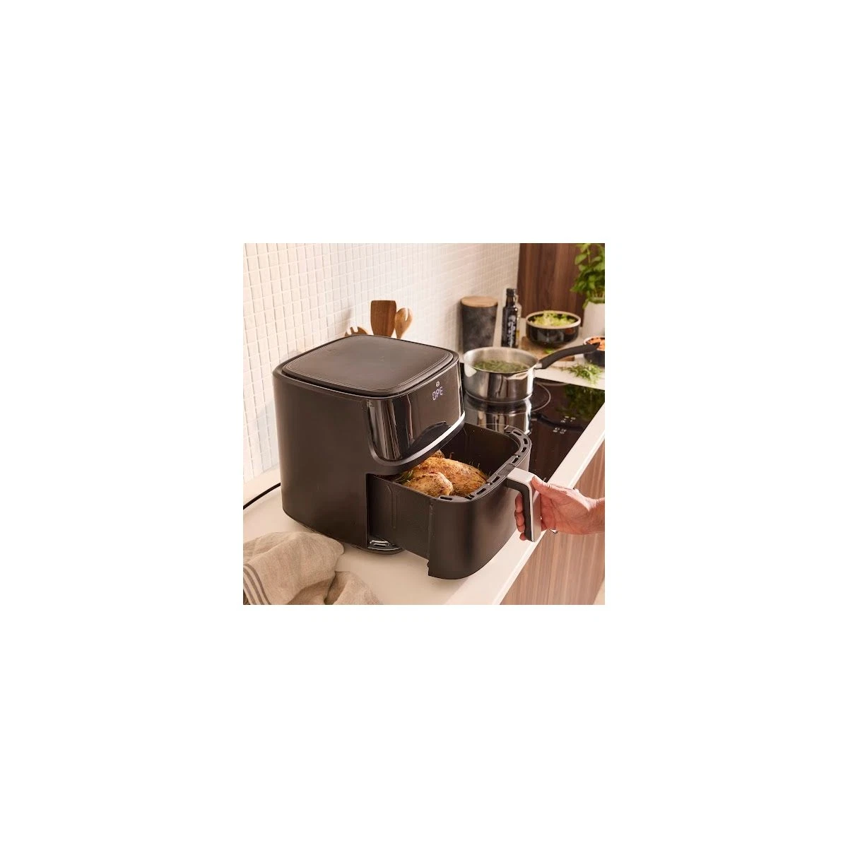 ESSENTIELB Airfryer 7.6L met 48% Korting - Als Nieuw!