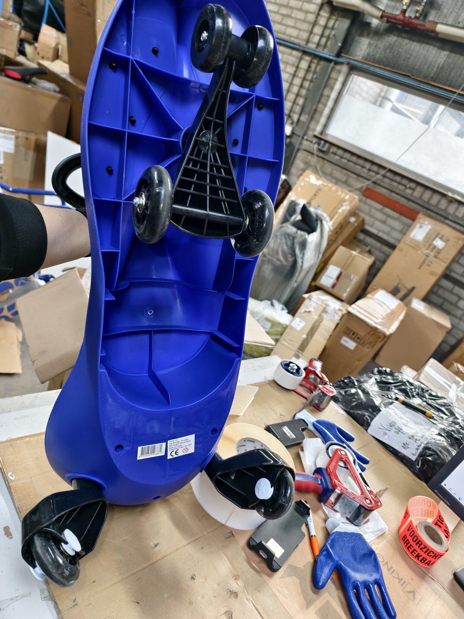 Blauwe Wiebelauto met LED Wielen - 57% Korting!