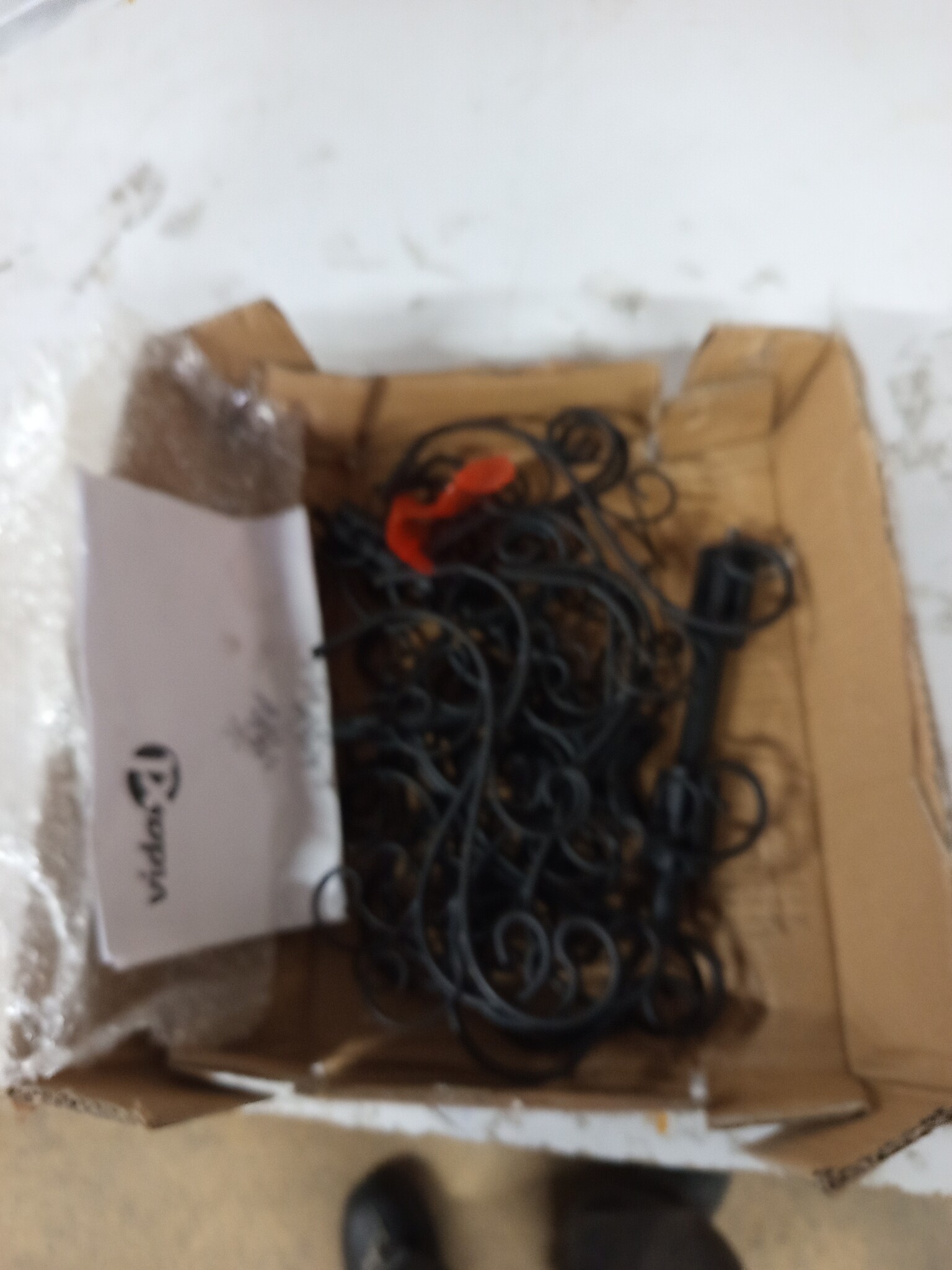 Metalen Kerstboom met Standaard - Zwart, 60 cm (73% Korting!)