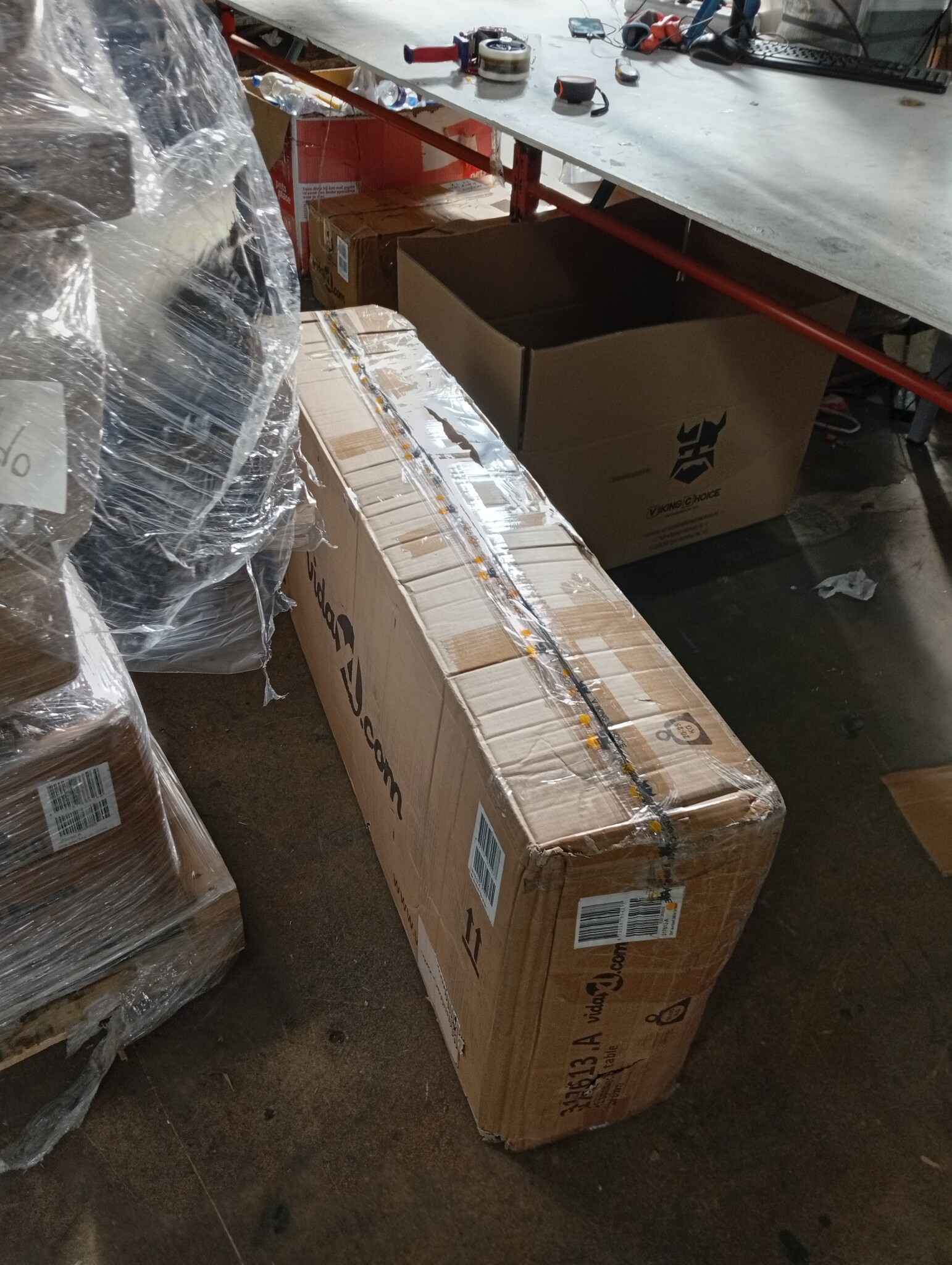 vidaXL Ligbed met Tafel - Poly Rattan Bruin - 60% Korting