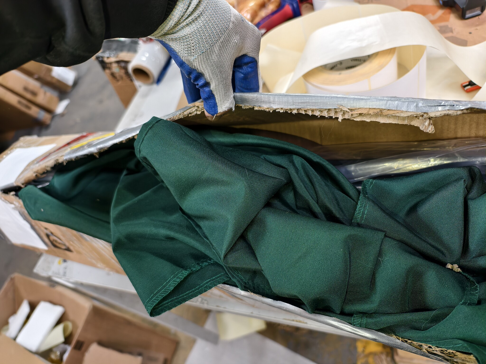 vidaXL Parasol 3-laags met aluminium paal 2,5 m groen