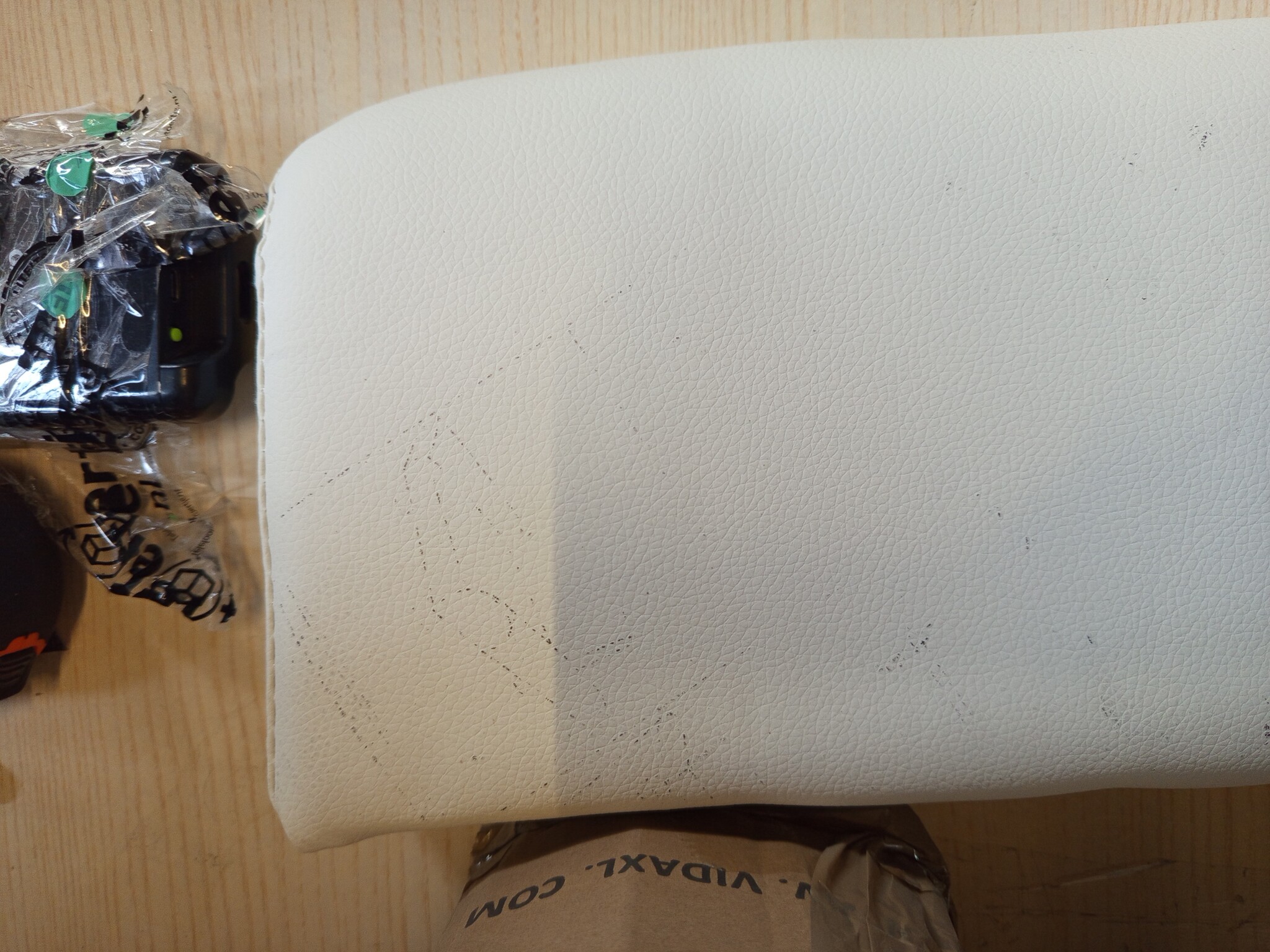 vidaXL Hondenmand Kunstleer Crème (70x45x28cm) - 53% Korting!