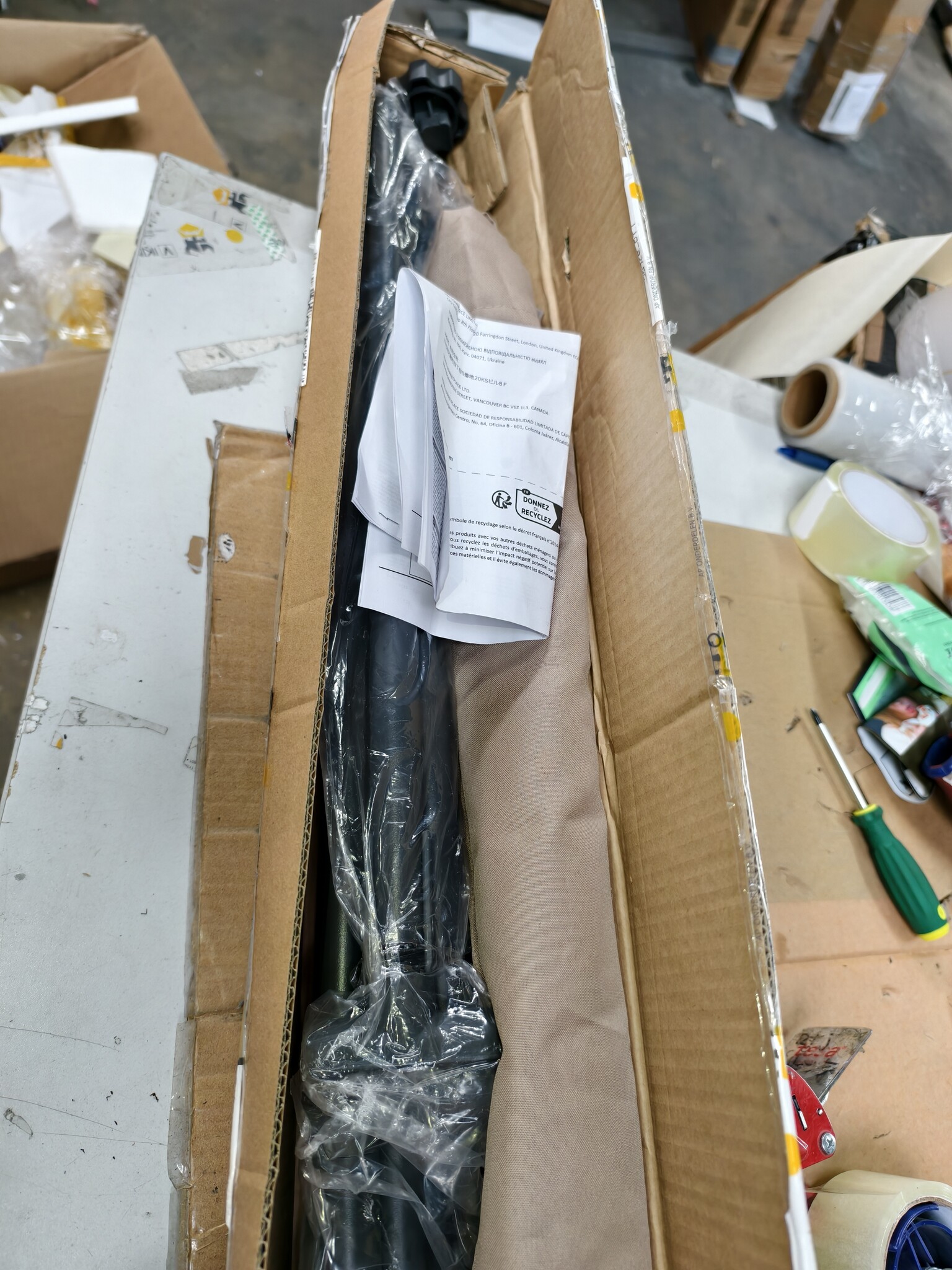 VidaXL Parasol Taupe - 52% Korting!