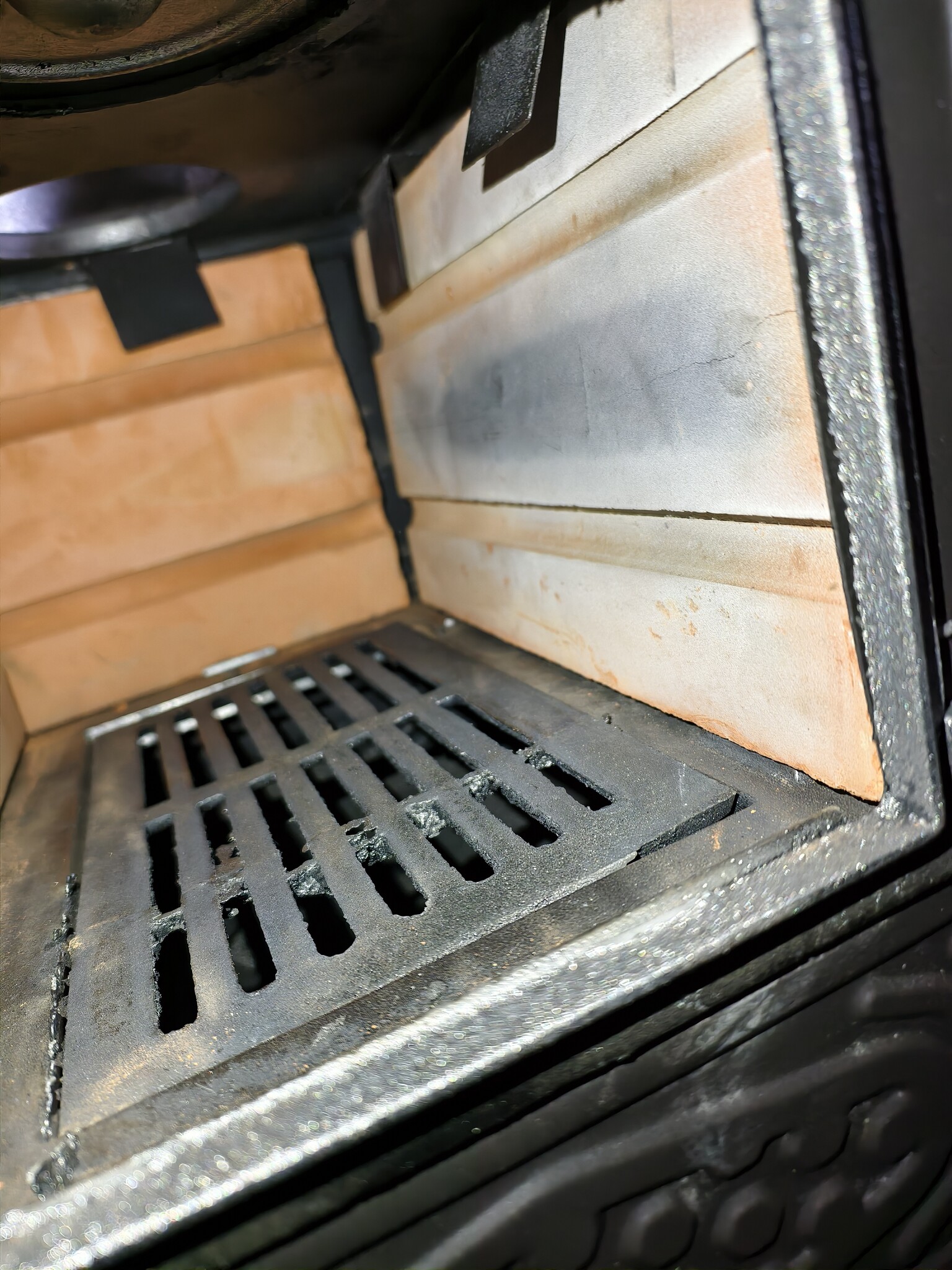 Houtfornuis Zwart 5,5 kW - 59% Korting! Verwarmt 50m²