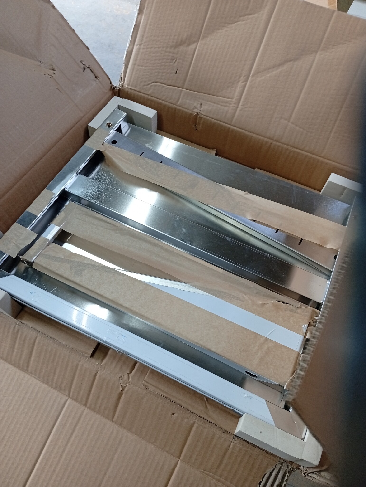 VidaXL 2-laags Wandschap RVS Zilver (50x40x48cm) - 56% Korting!