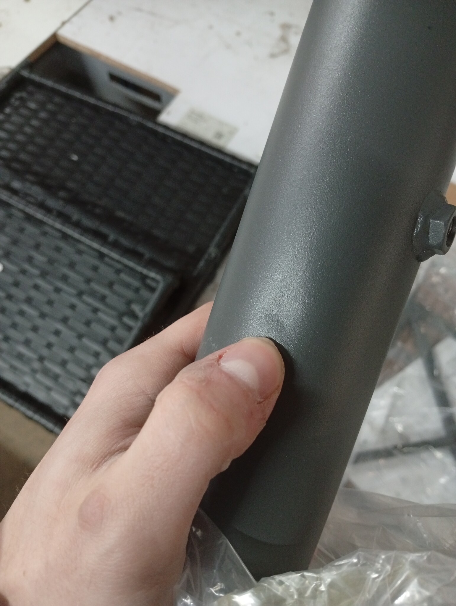 vidaXL Tuintafel met parasolgat 55x55x46,5 cm poly rattan zwart