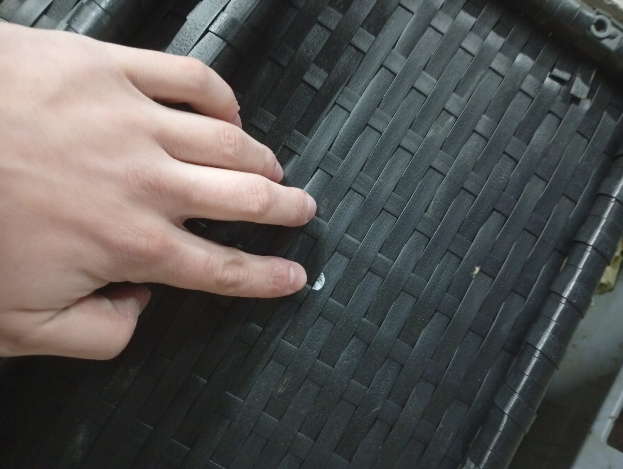 vidaXL Tuintafel met parasolgat 55x55x46,5 cm poly rattan zwart