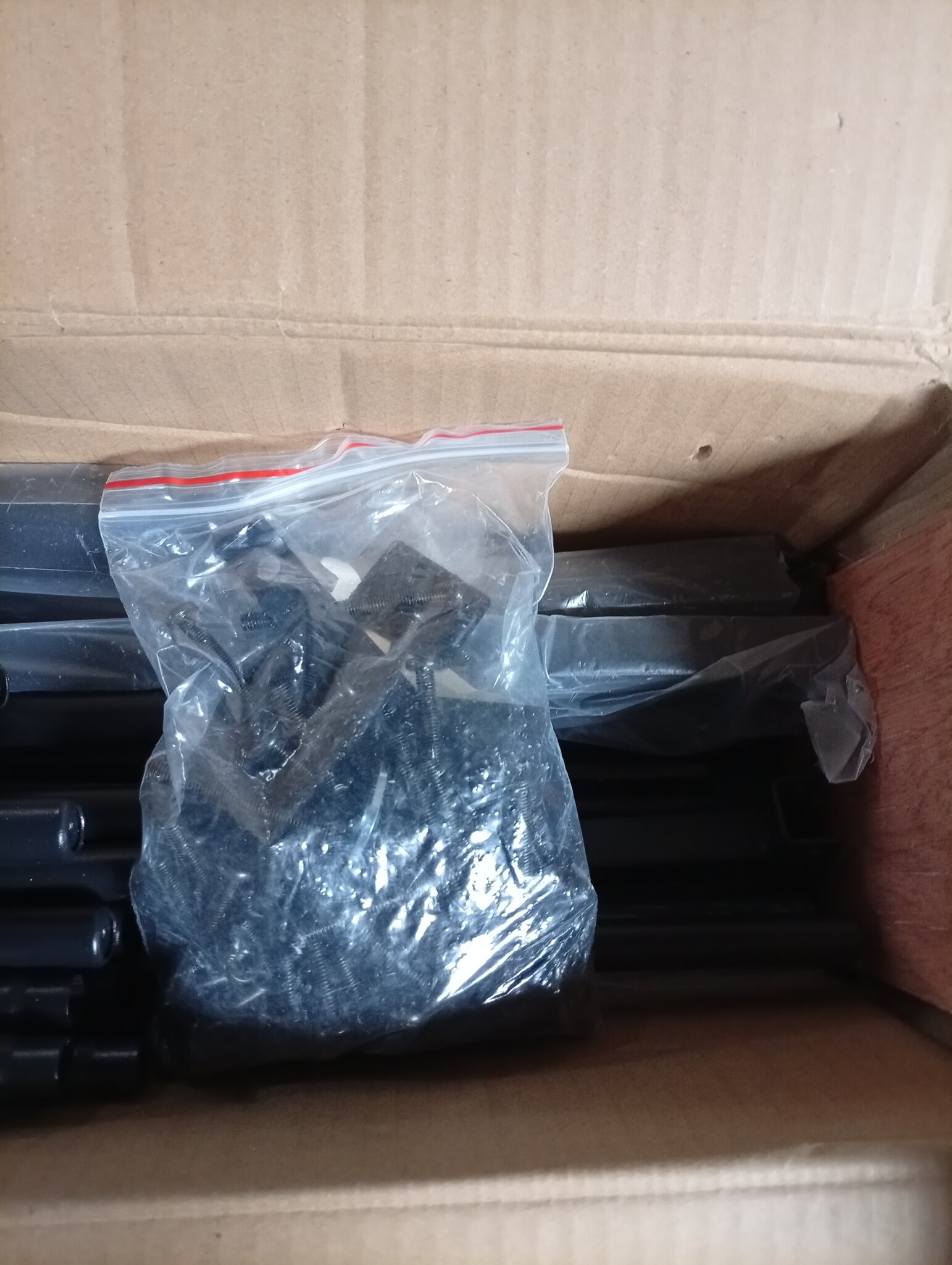 vidaXL Bedframe met hoofdbord metaal zwart 120x190 cm