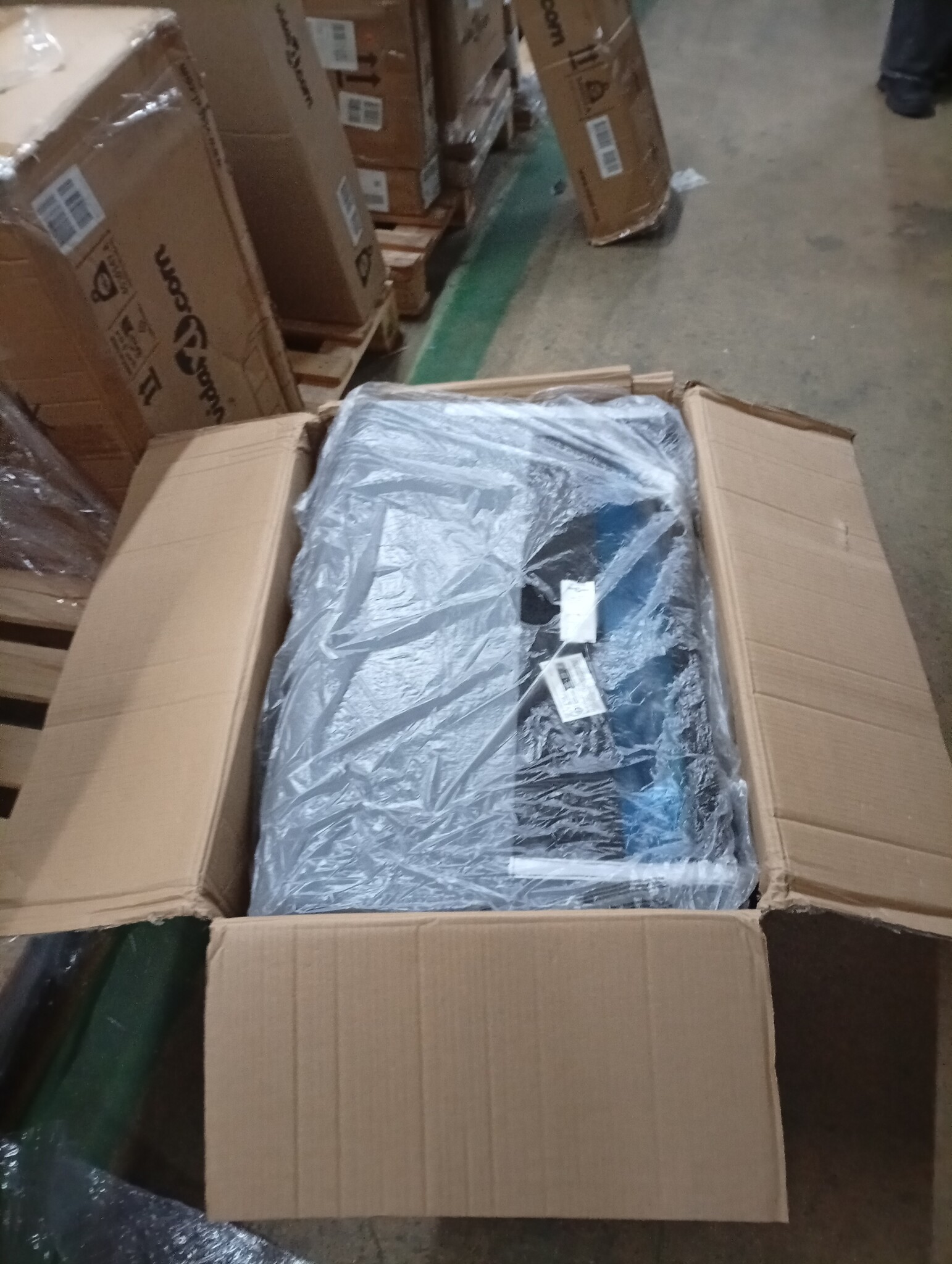 vidaXL Driezitsbank 180 cm fluweel donkergrijs - 59% Korting!