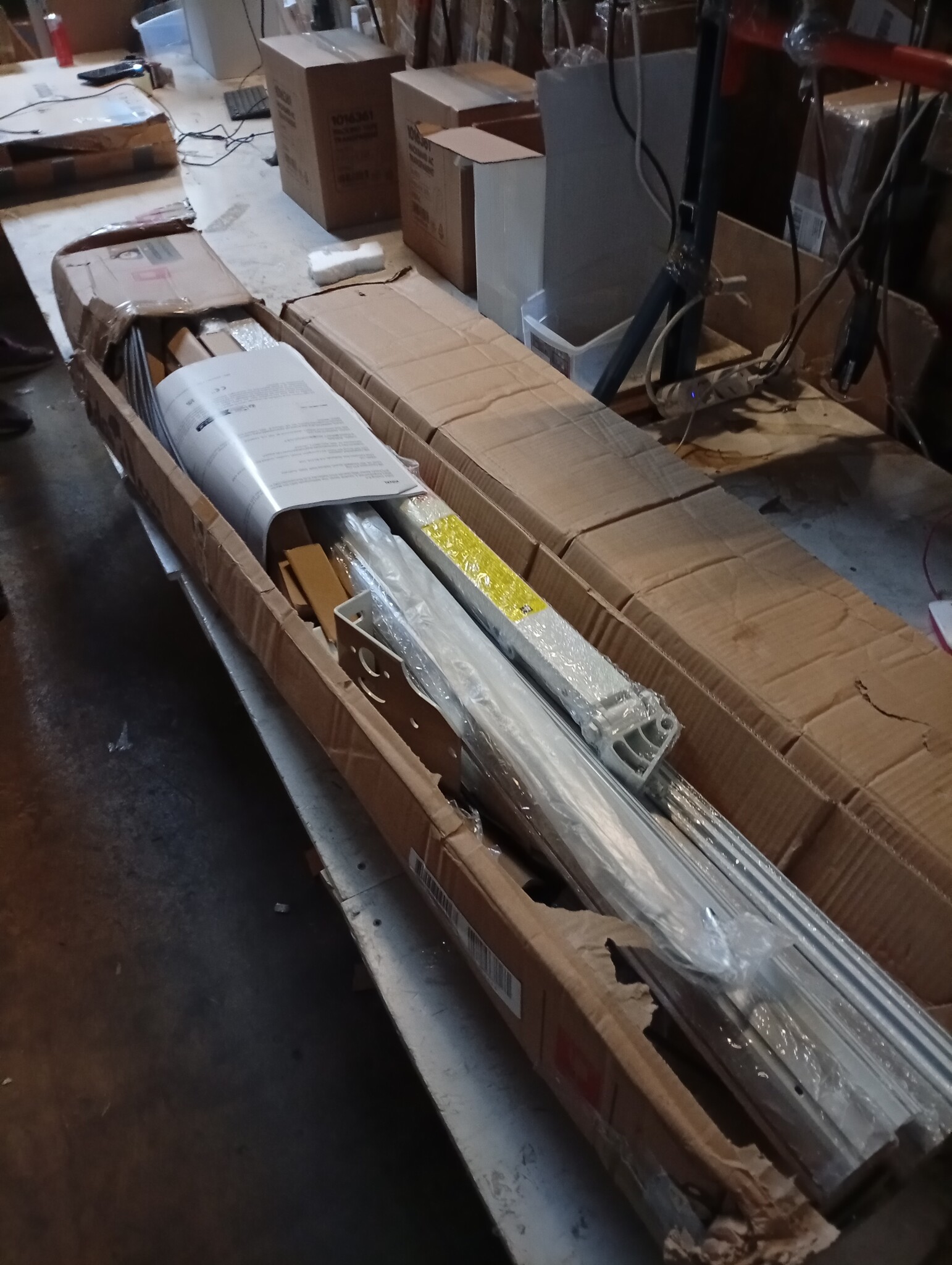 Markies Wit 3,5 x 2,5m Metaal - 70% Korting