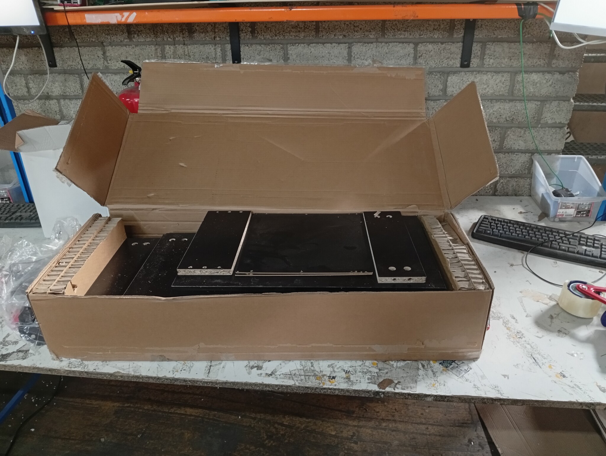 VidaXL Dressoir Zwart Bewerkt Hout - 72% Korting!