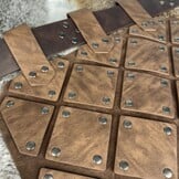 Middeleeuws Kunstlederen Dijenharnas - 43% Korting