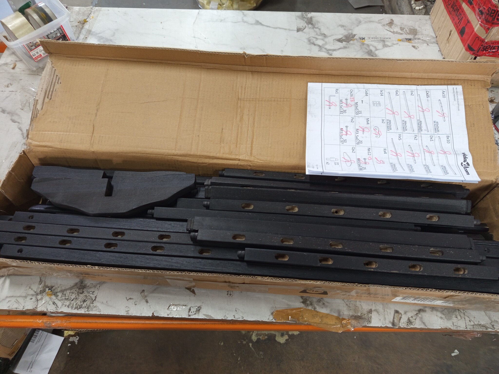 vidaXL Hondenhek Inklapbaar (58% Korting) - 300 cm Vurenhout Zwart