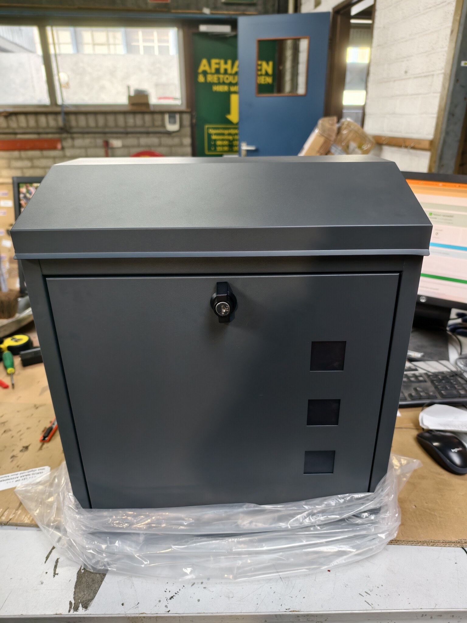 Pakketbrievenbus Antraciet (43x24x52cm) - 38% Korting!