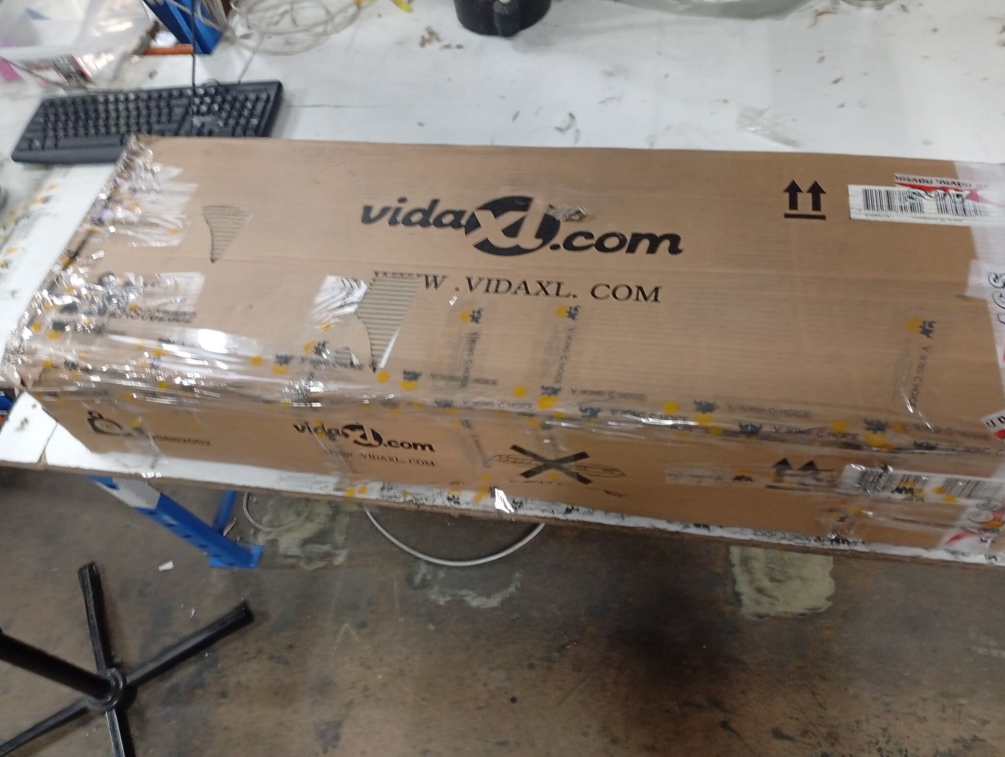 vidaXL Bedframe Grenenhout Grijs 200x200 cm | 69% Korting