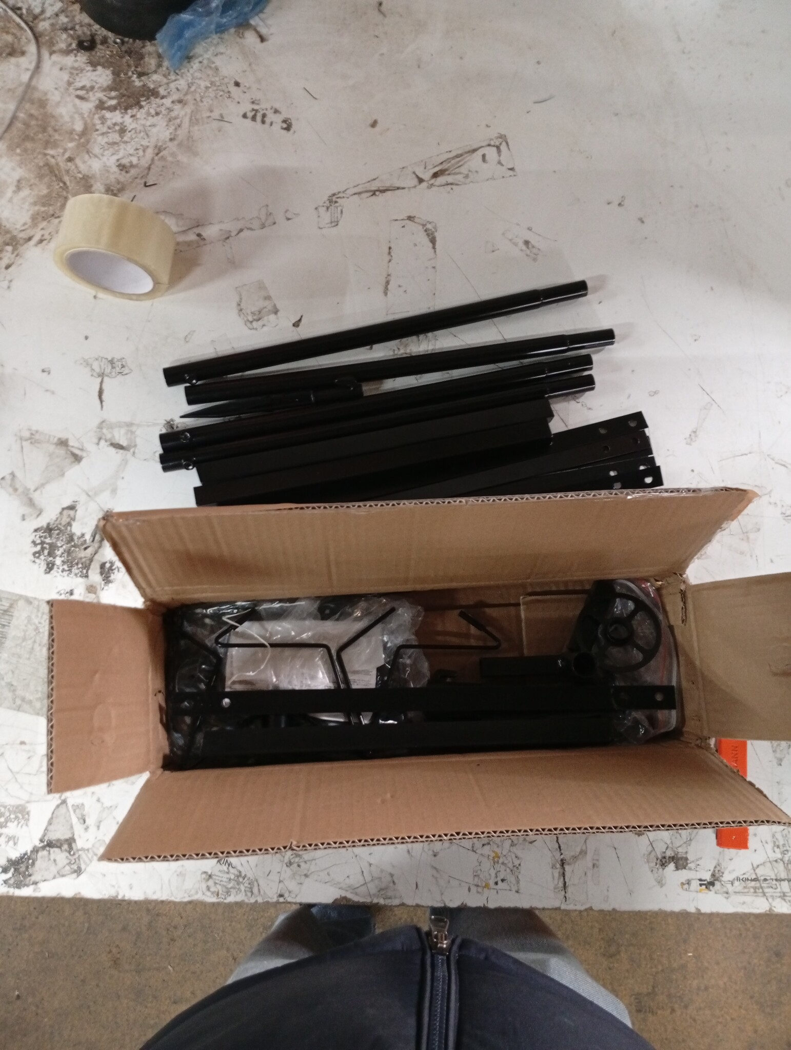 VidaXL Kegelkerstboom 108 LED's 70x180 cm Warmwit - 57% Korting!