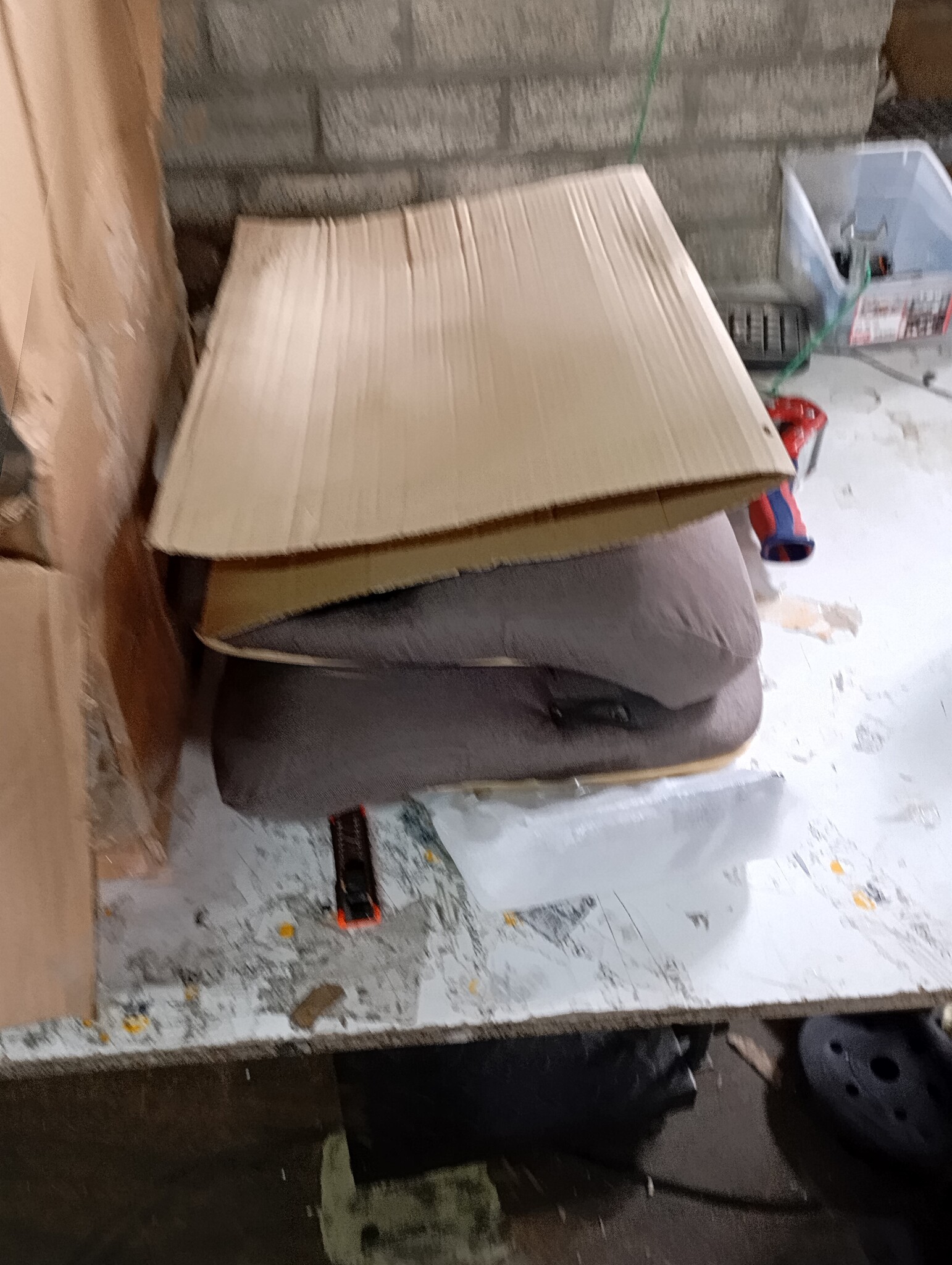 Retourtje: Massagestoel Taupe 73% Korting!