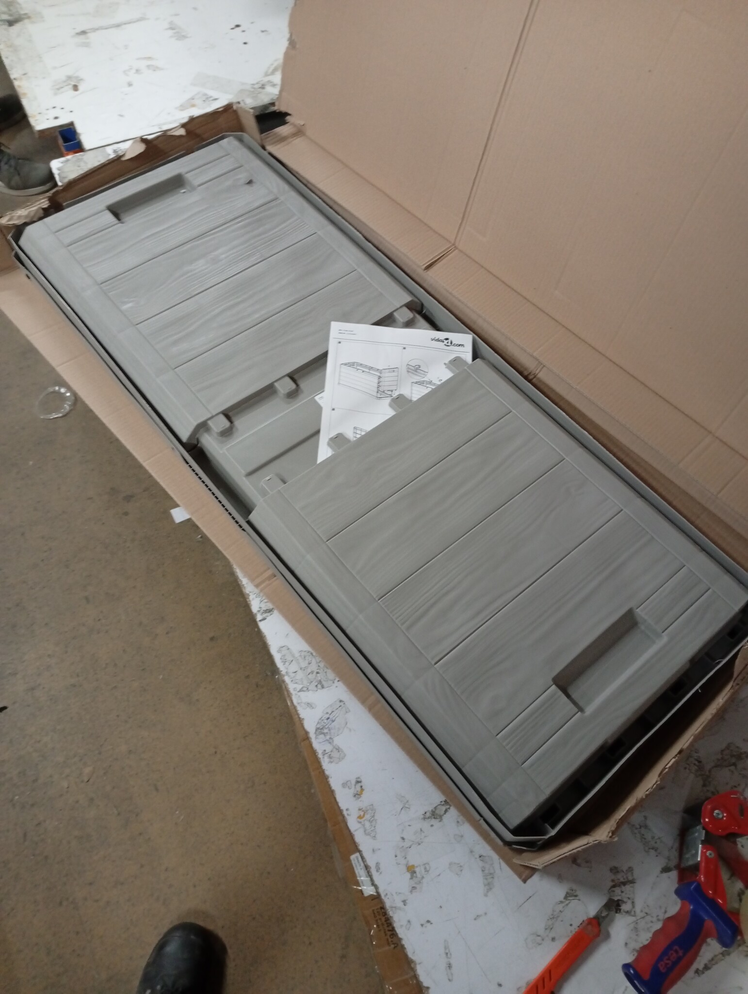 VidaXL Tuinbox 280L Lichtgrijs - Nu 66% Korting!