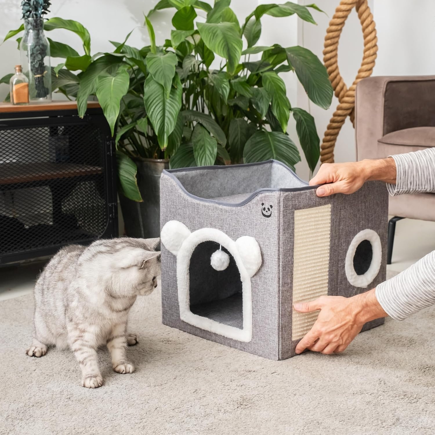 Inklapbaar Kattenhuis met Krabpaal & Speelgoed | 27% Korting