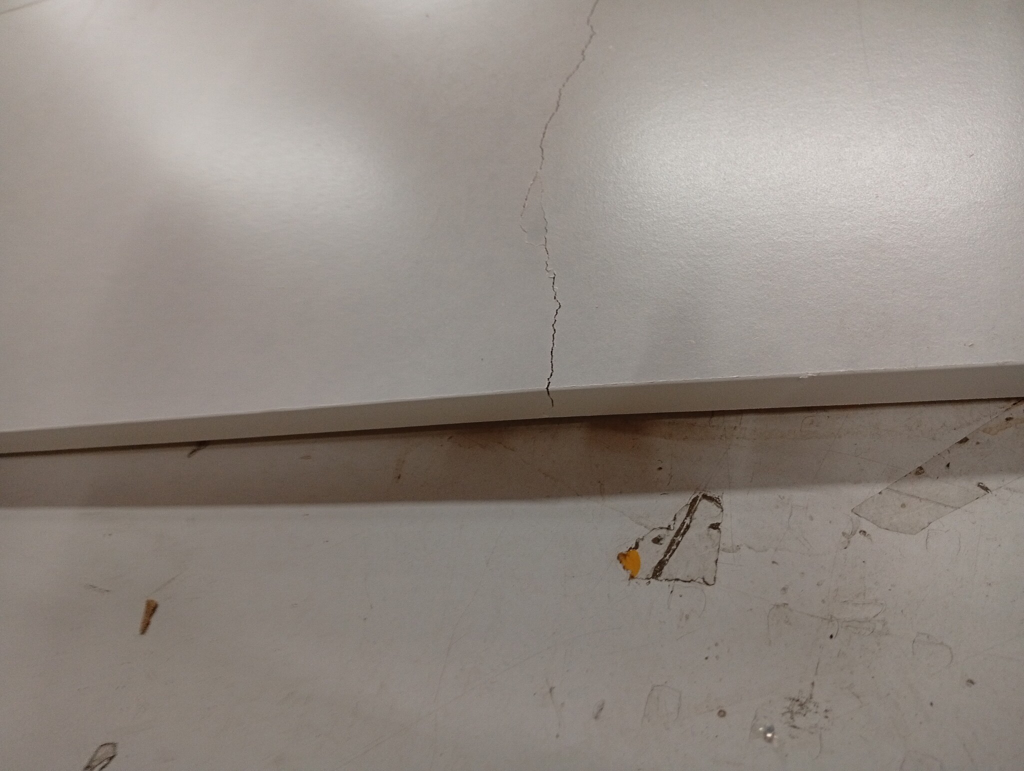 vidaXL Wandkast 69,5x34x90 cm bewerkt hout wit