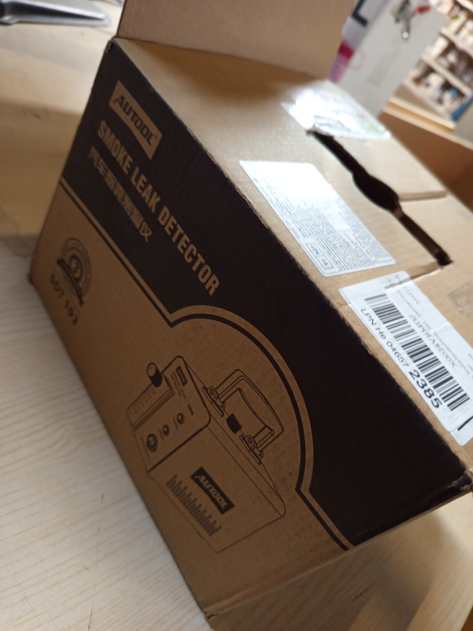 SDT103 Rooklekdetector voor in de auto, vacuüm, rookdiagnoseapparaat, pijpleiding, brandstof, lekdetector, compatibel met 12V-voertuigen,Evap-rookmachine met adapter