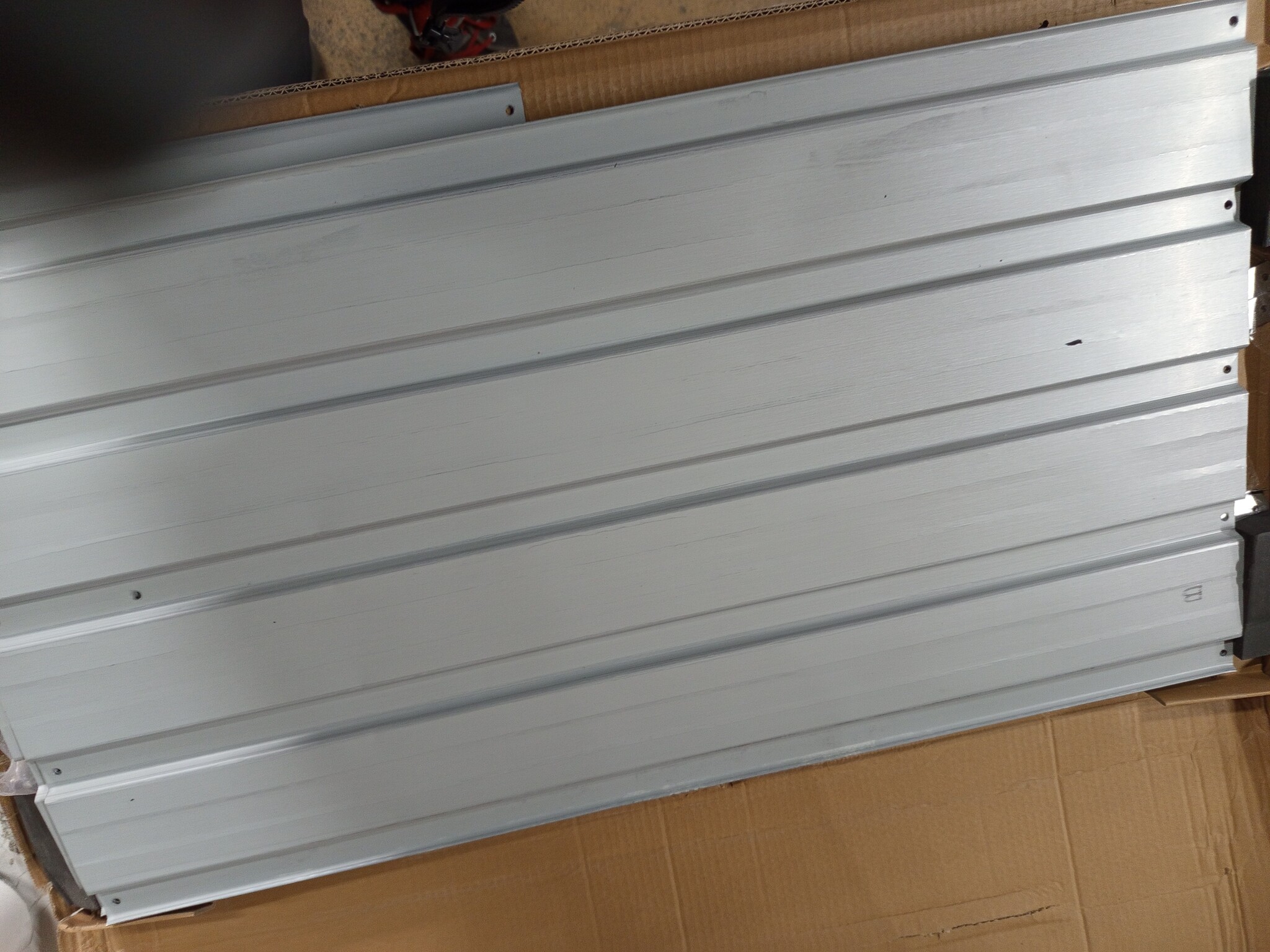 VidaXL Plantenbak Lichtbruin - 58% Korting!