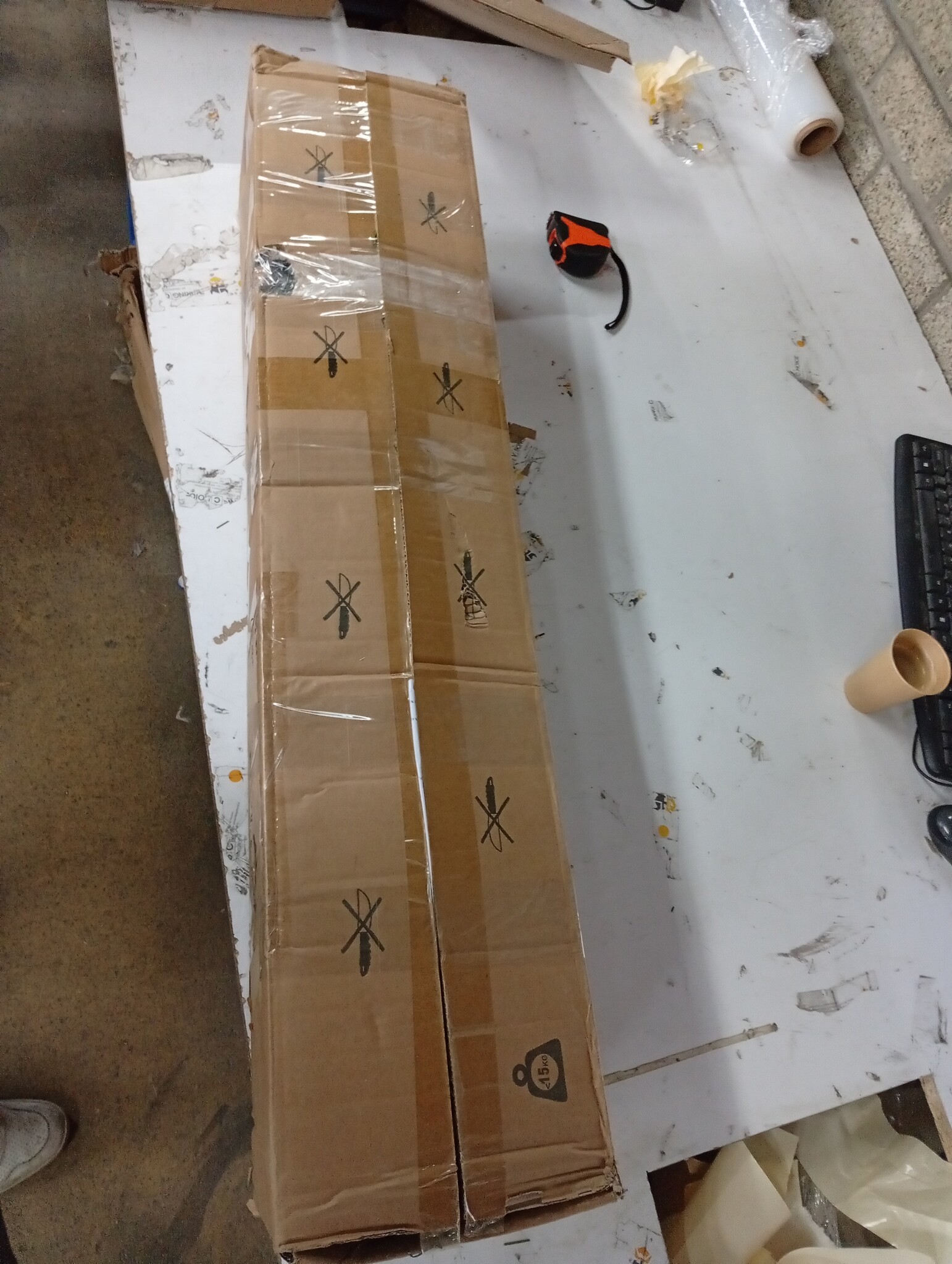 vidaXL Kunstkerstboom met scharnieren en standaard 180 cm groen