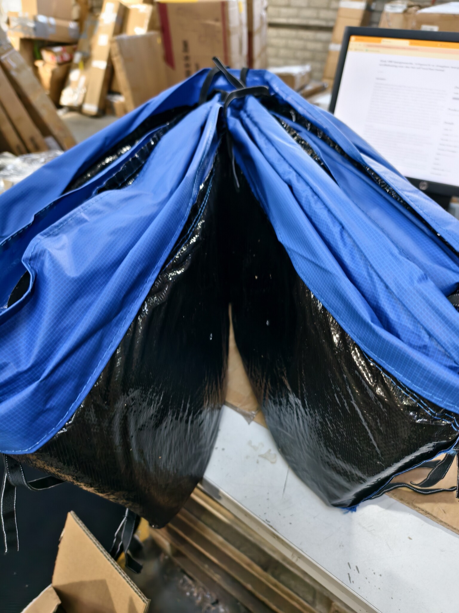 Trampoline Randafdekking Blauw 252 cm - 49% Korting