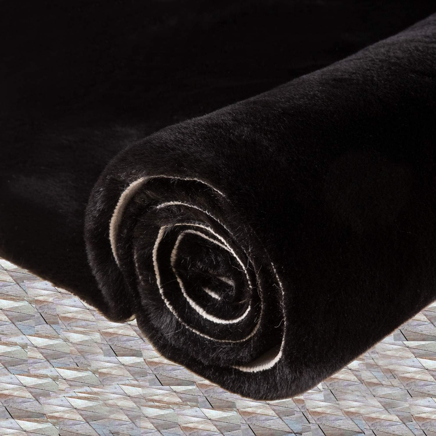 ORINOVA Luxe Pluche Vloerkleed in Konijnenbontlook Zwart 120x180cm