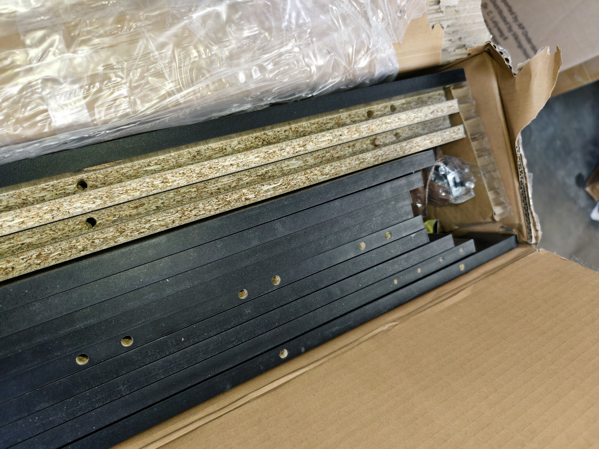 vidaXL Radiatorombouw Zwart 62% Korting - Bewerkt Hout