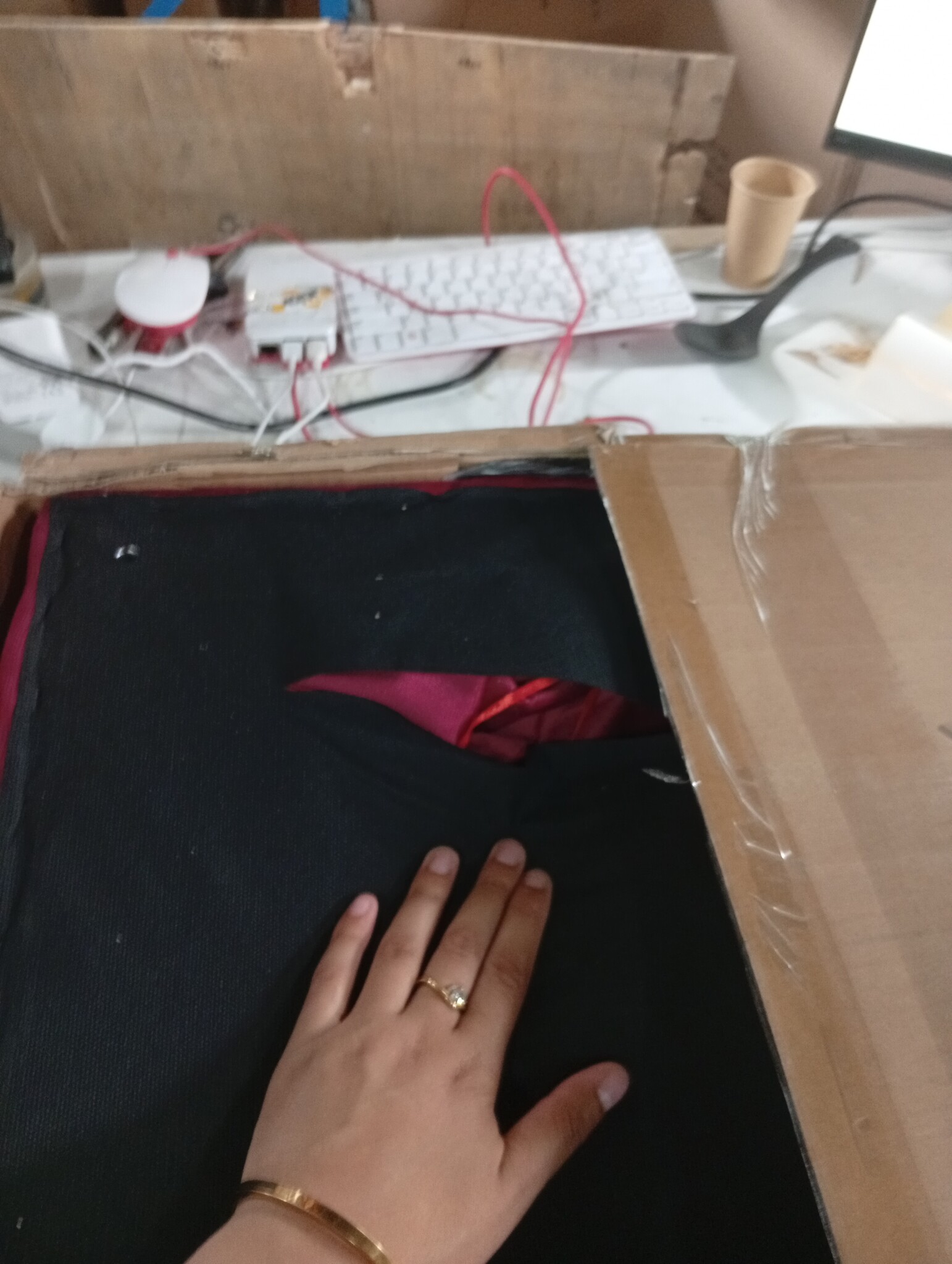 vidaXL Kruk Fluweel Wijnrood - 72% Korting!