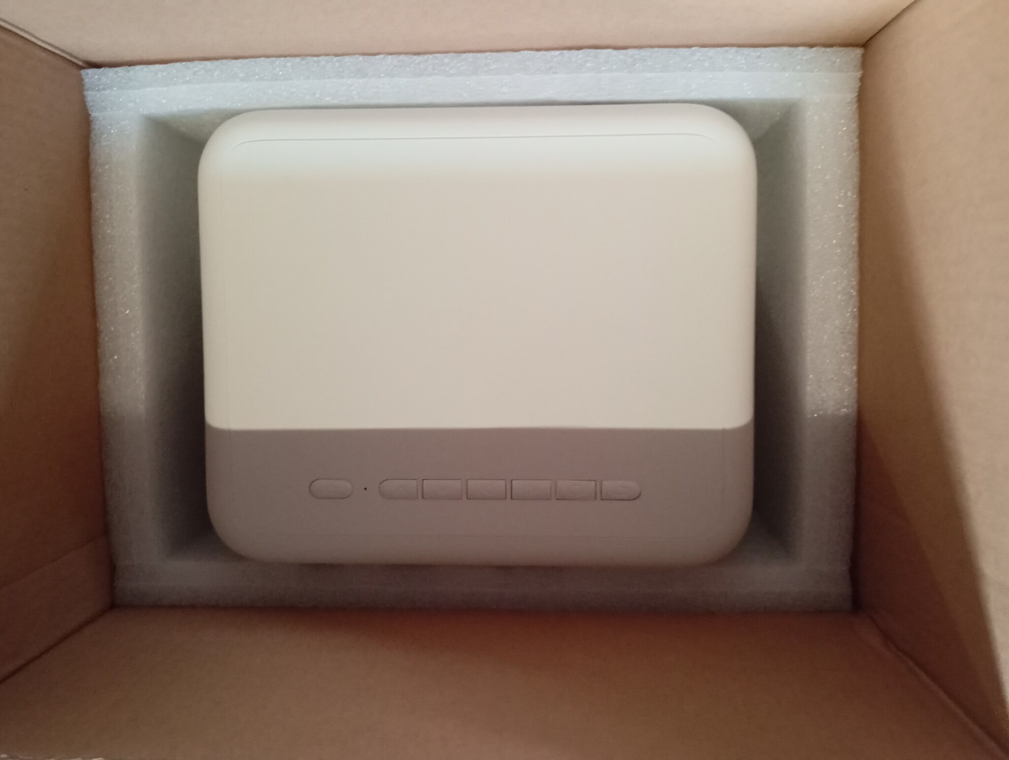 Mini Beamer 1080p Full HD met Wifi 6 & Bluetooth - 59% Korting!