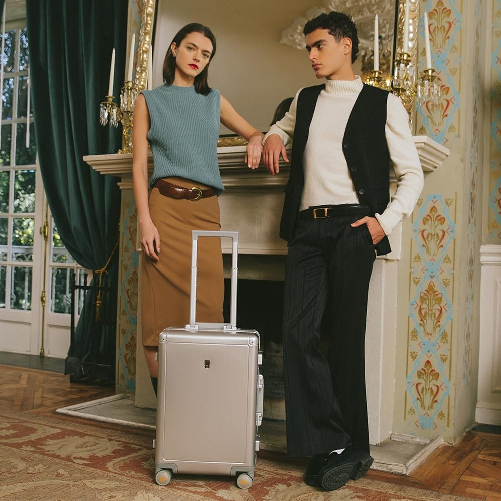 LEVEL8 20 "Trolley Hard Aluminium Handbagagekoffer, Elegante Trolleykoffer met Zwenkwielen en Geïntegreerd TSA-slot, 56cm, 35L, Zilver