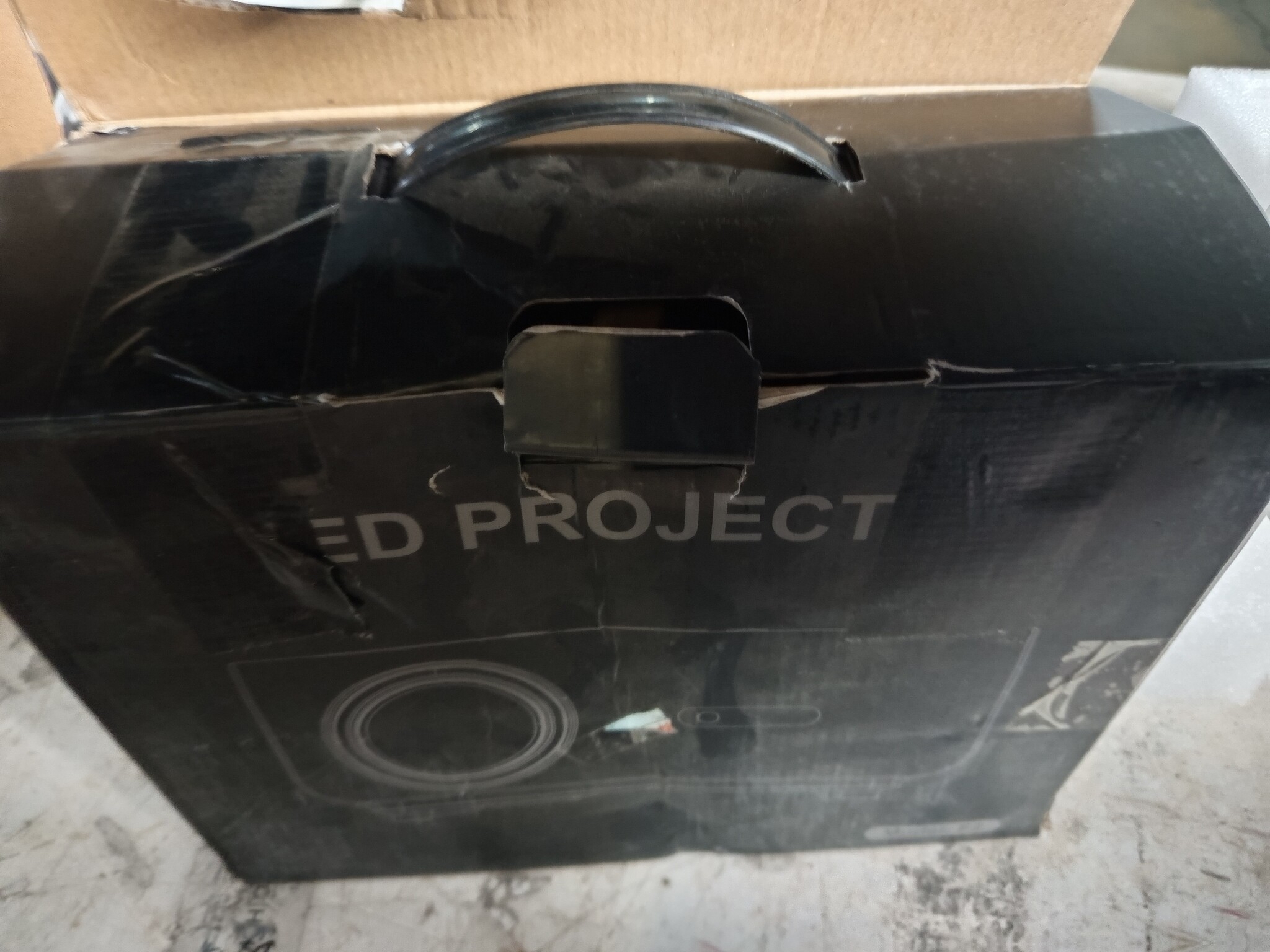 HOPVISION Mini Beamer WiFi Bluetooth Full HD 1080P, 4K Home Cinema Ondersteund Met Zoomfunctie, 300'' Display Buiten Compatibel Met Smartphone/HDMI/USB/Laptop/Fire Stick/PS5