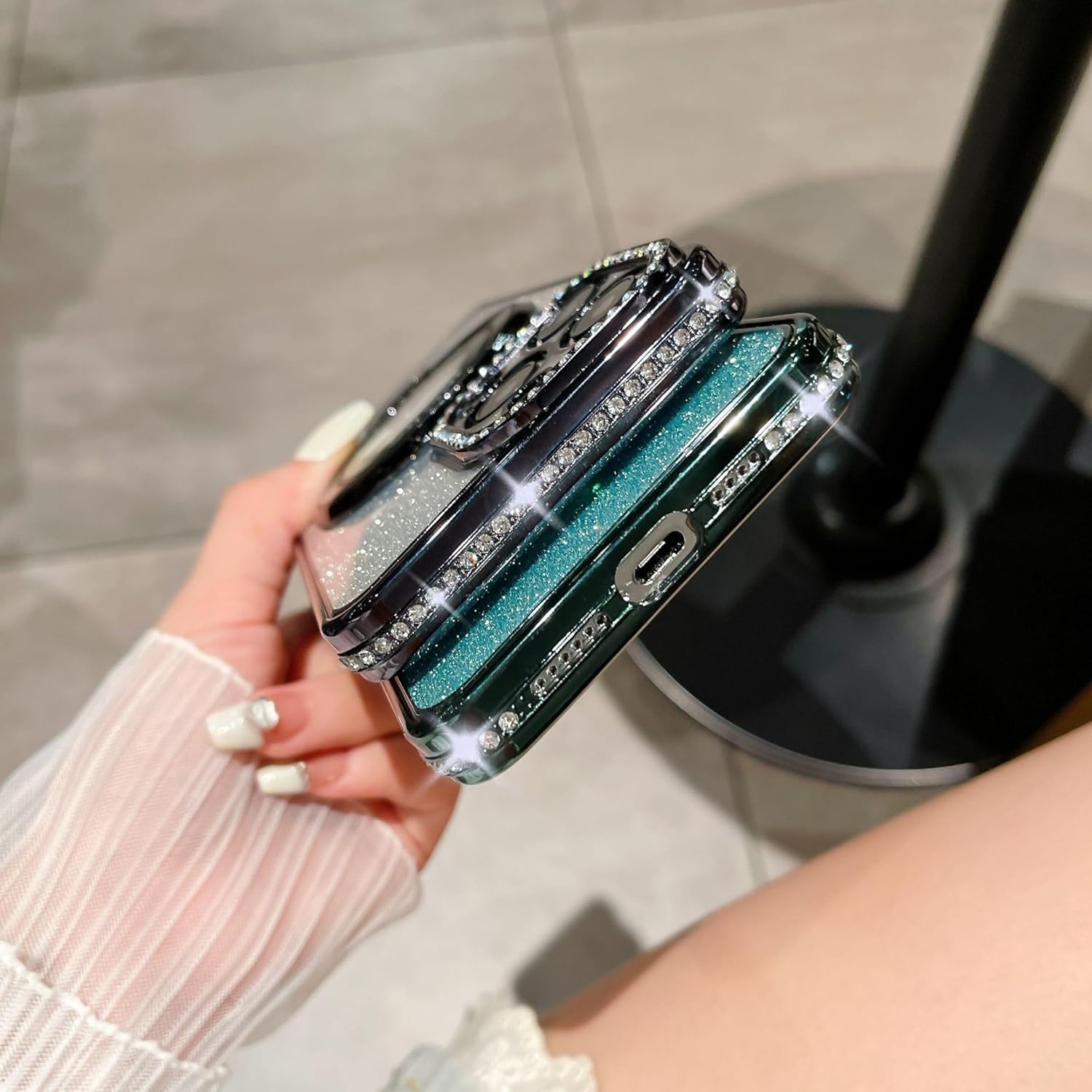 Roze iPhone 15 Hoesje MagSafe met Glitter & Stand - 31% Korting!