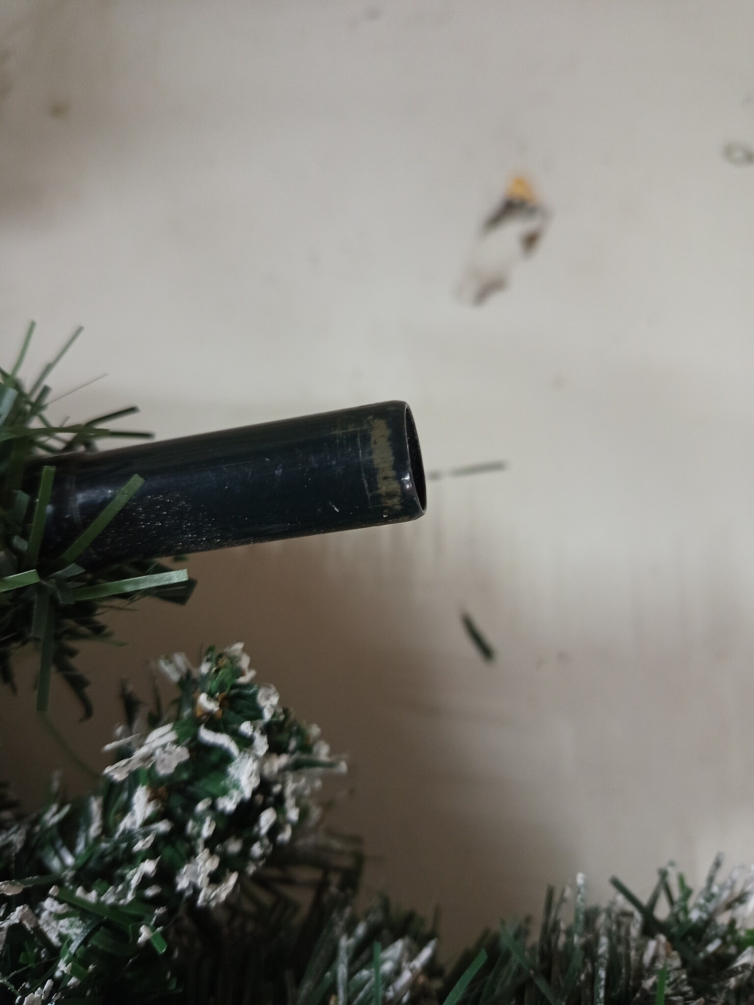 Smal PVC Kerstboom 150cm Groen met Standaard - 70% Korting