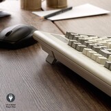 Toetsenbord USB bekabeld volledig formaat, ergonomisch retro/vintage design, hoge toetsenhub, grijs/wit