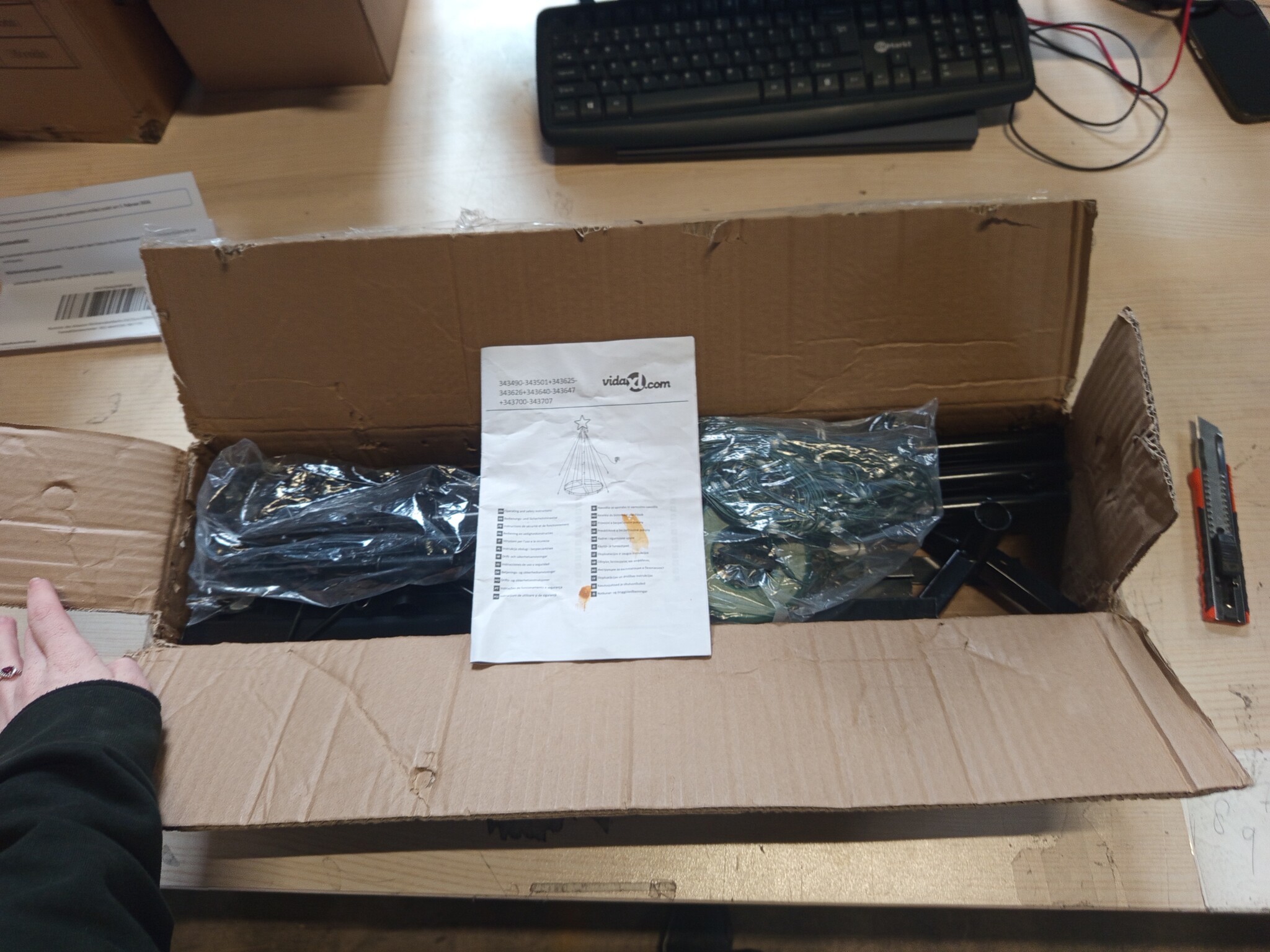 vidaXL Kegelkerstboom 310 LED's 100x300 cm warmwit