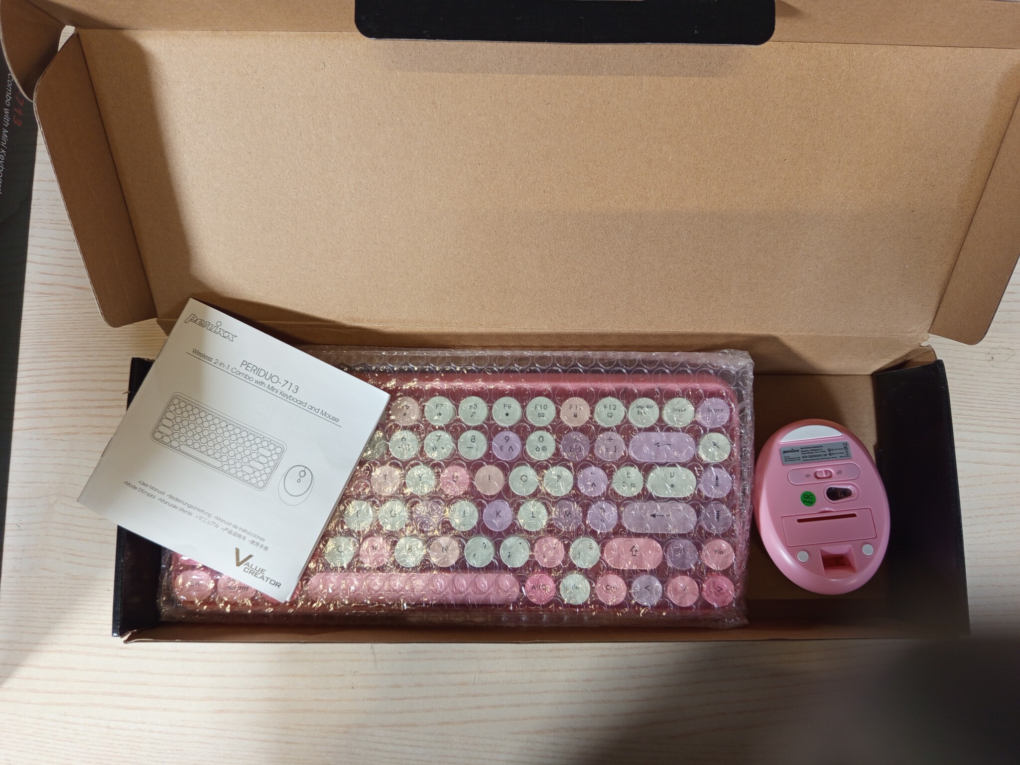 Retro Draadloos AZERTY Toetsenbord & Muis Set Pastelroze - 68% Korting